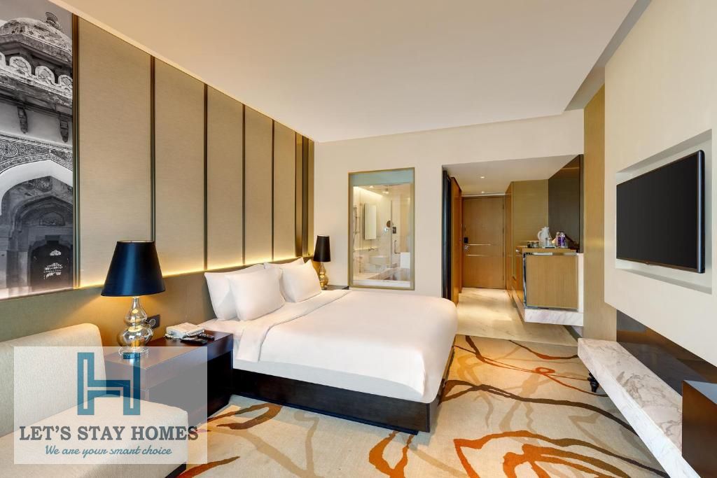 Advance Booking I Stay 6 Months I Pay Monthly in Summer I Marina Walk I Near Metro | Furnished | Housekeeping | Gym & Pool Access