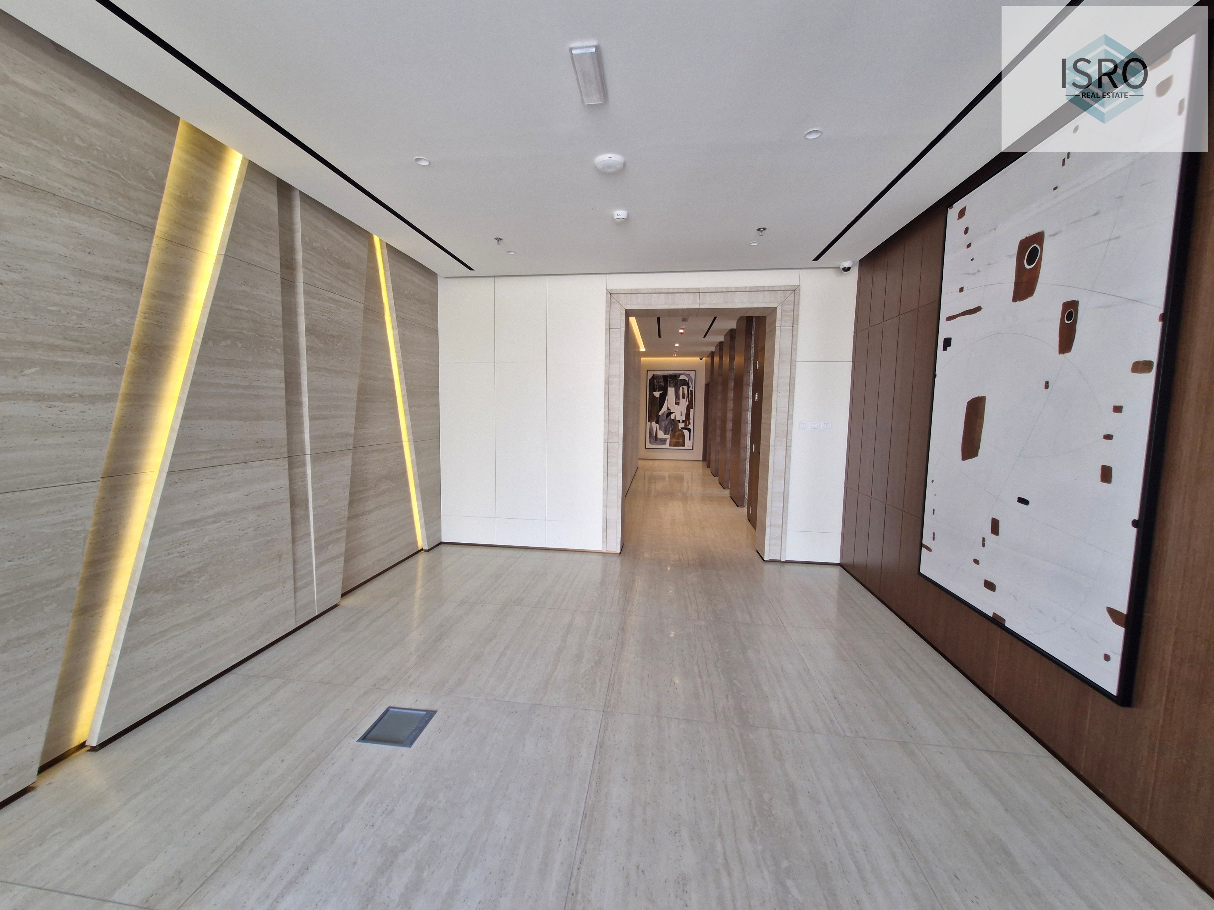 Stunning 2bhk with balcony. . store and 3 full bath (no commission )