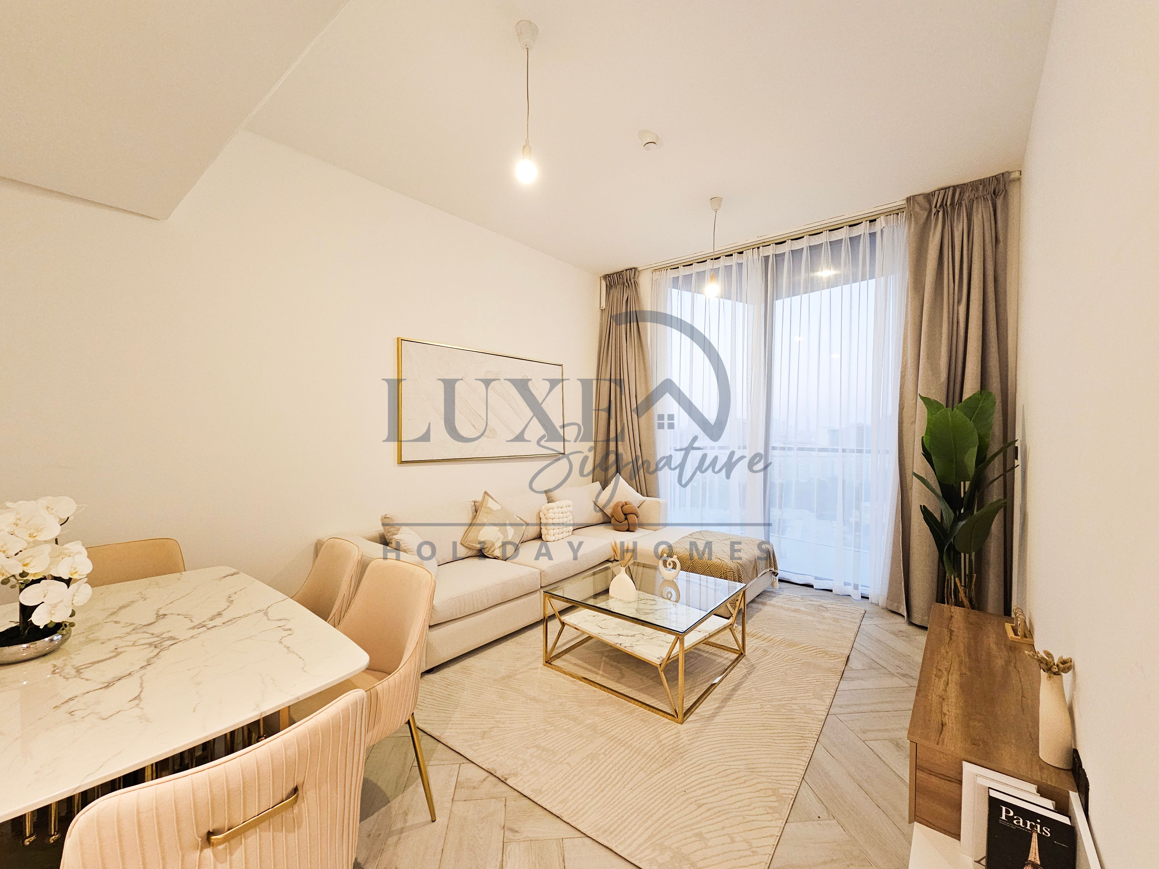 LAVIOUSHLY FURNISHED 2BHK || READY TO MOVE IN || DOUBLE BALCONY