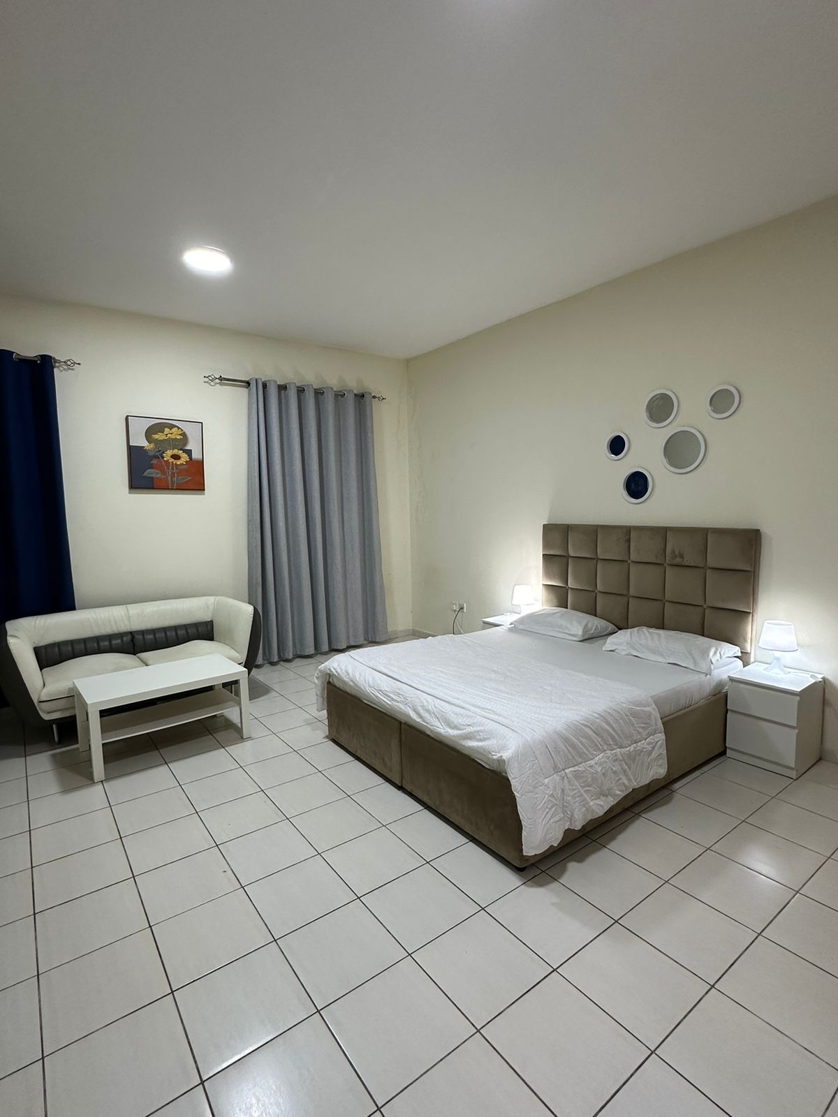 apartment card