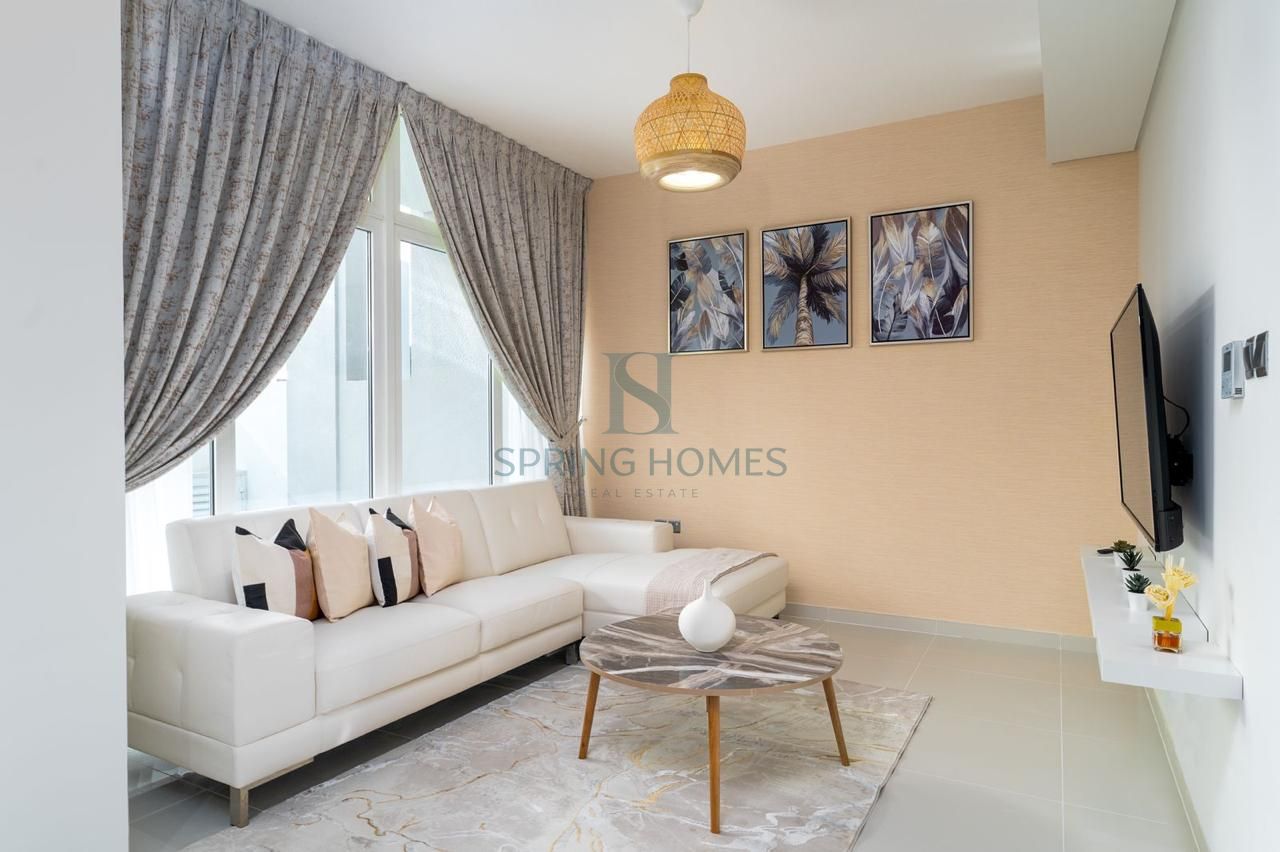 3-BR Villa | For Rent | Family Community