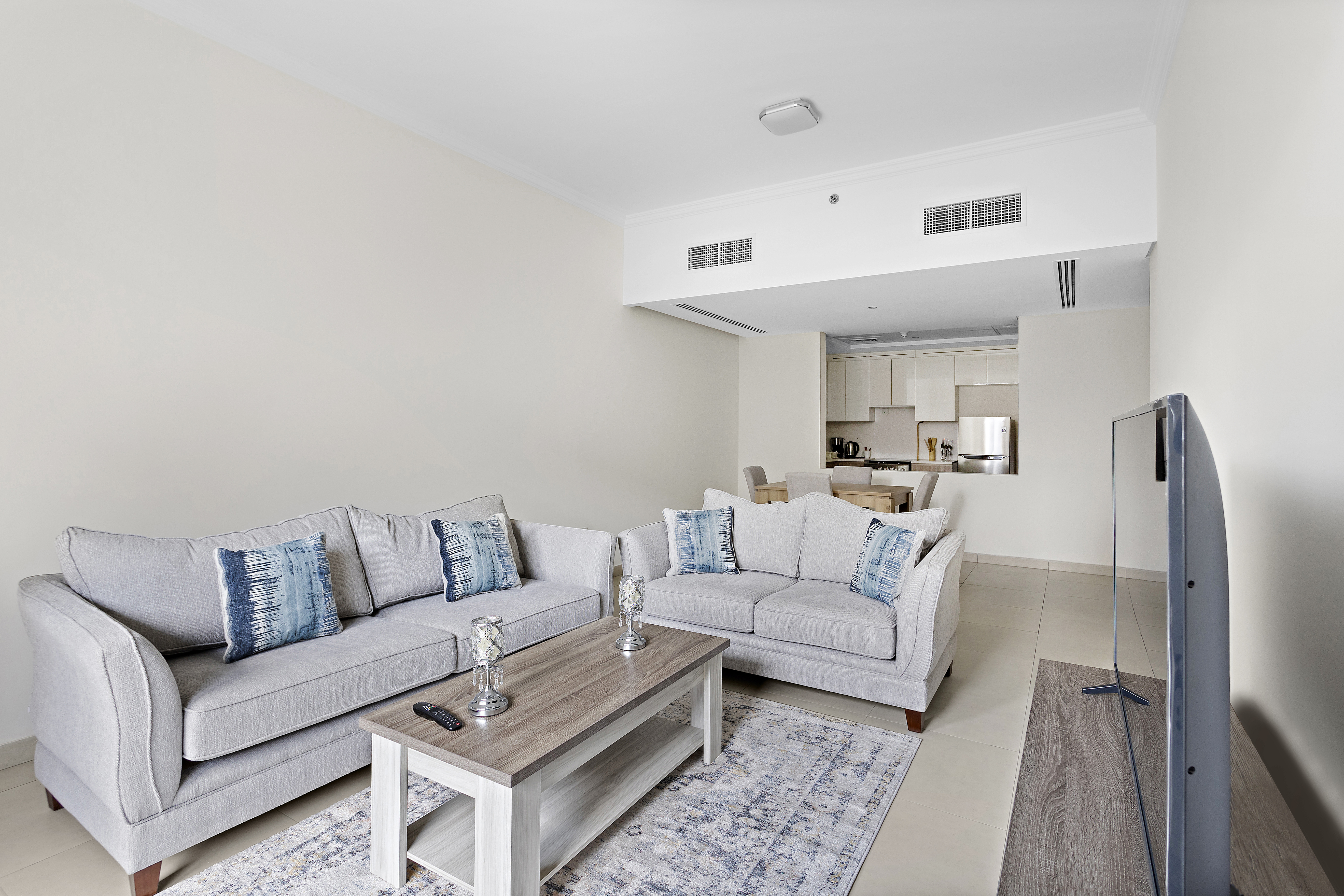 Lovely 1BR Apt in Mirdiff Hills | Furnished | Flexible term