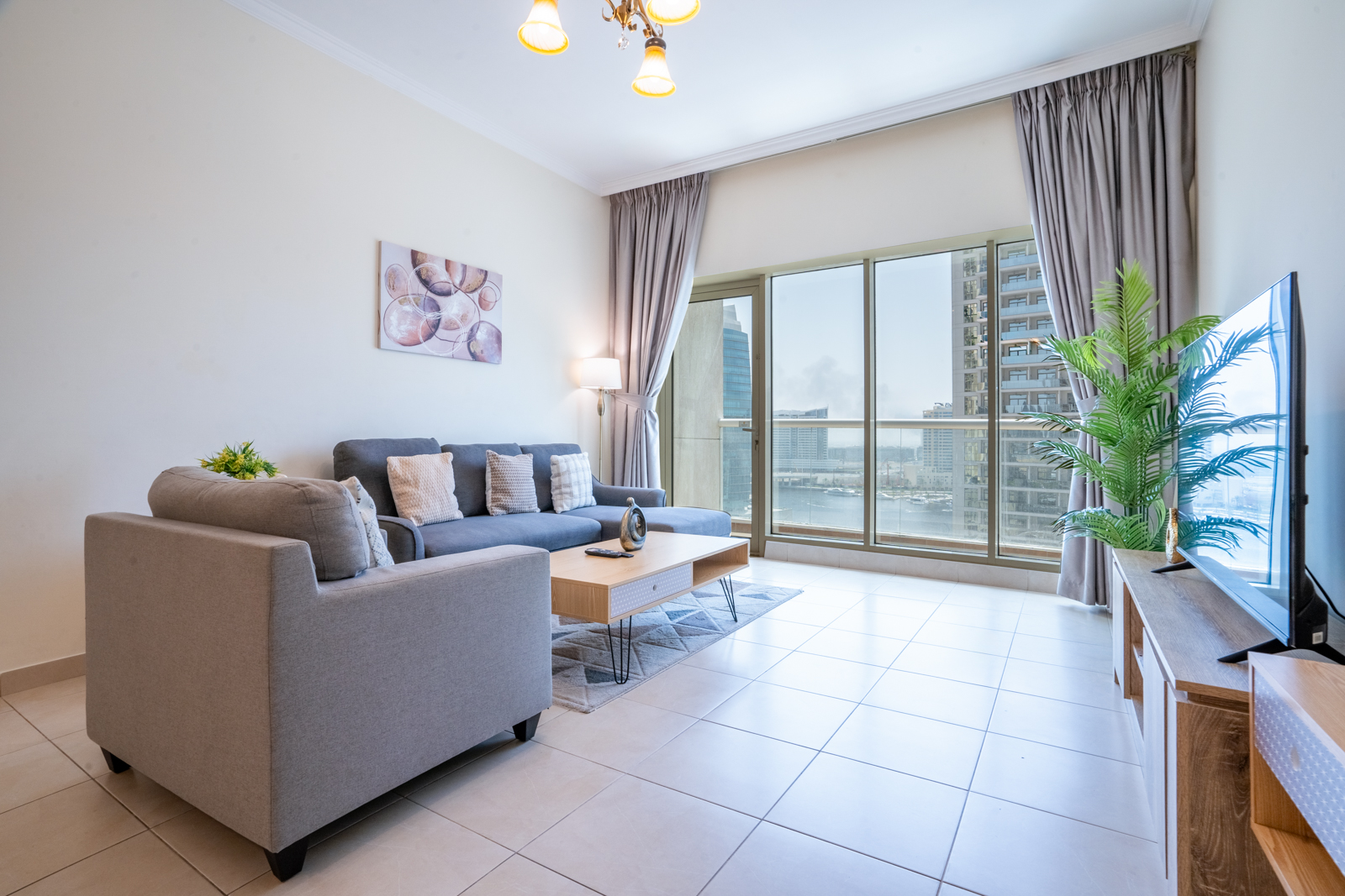 apartment card