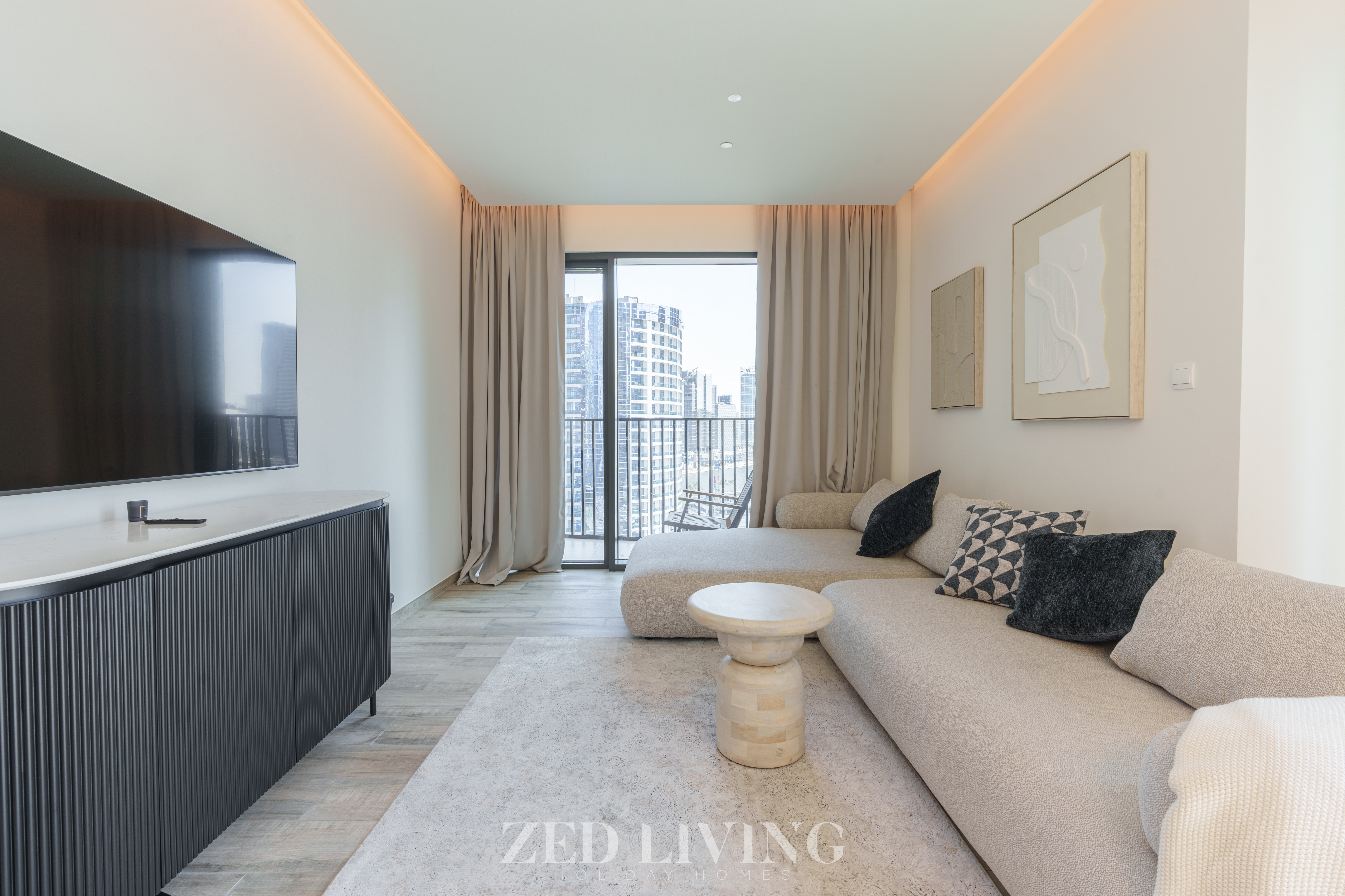 Clean, Stylish and Central | Canal View 1BR