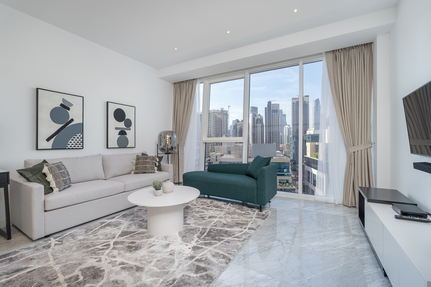 Modern 1BR in The Pad, Business Bay