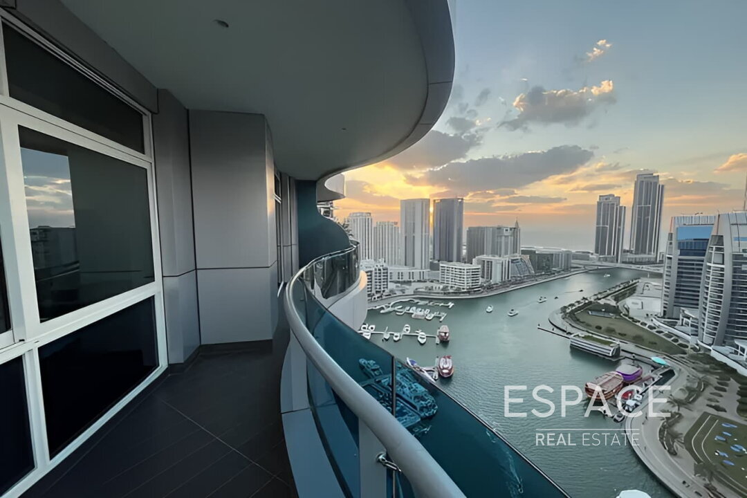 Marina View | Prime Location | Chiller Free