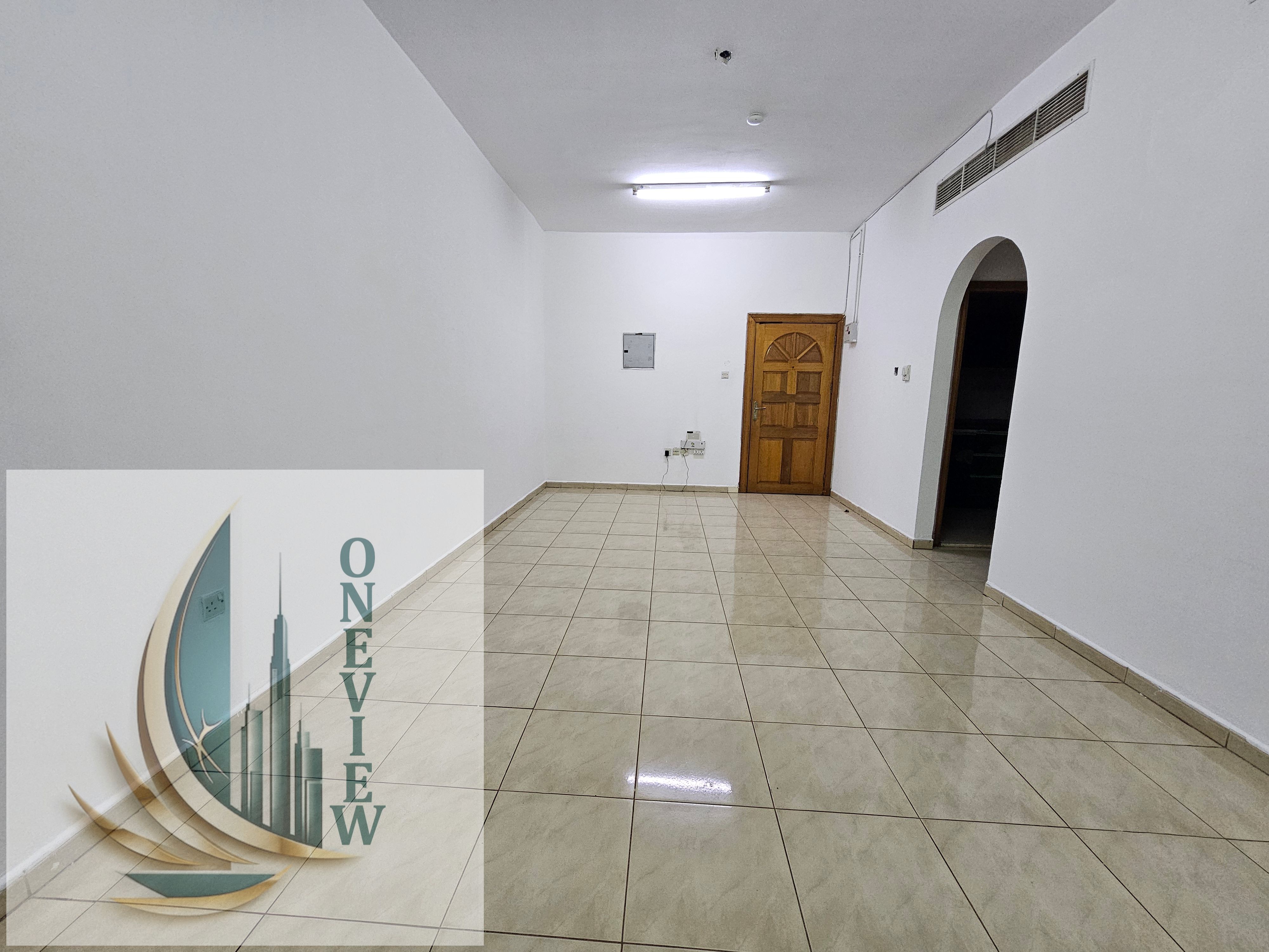 NO DEPOSIT SPACIOUS FLAT RENT 31k WITH BALCONY FAMILY BUILDING NEARBY KING FAISAL STREET