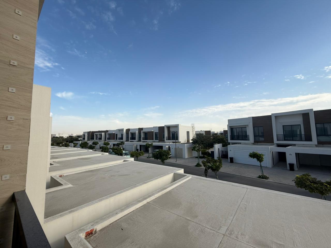 Luxury 2BR + Maids |I Fully Furnished I| Ready to Move In