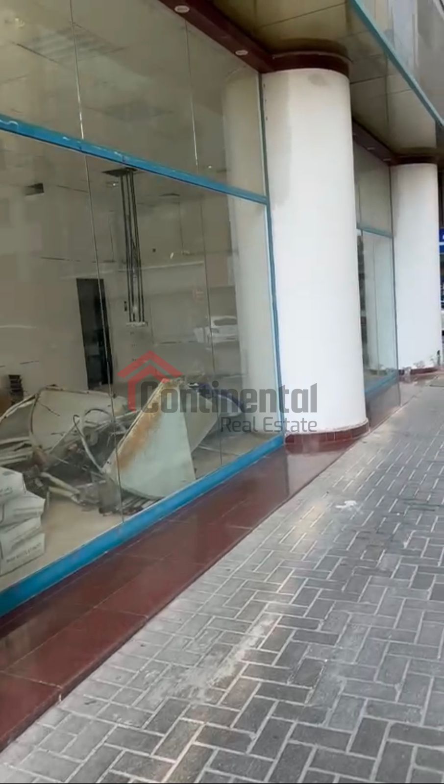 Amazing shop | For rent | Al Majaz 1