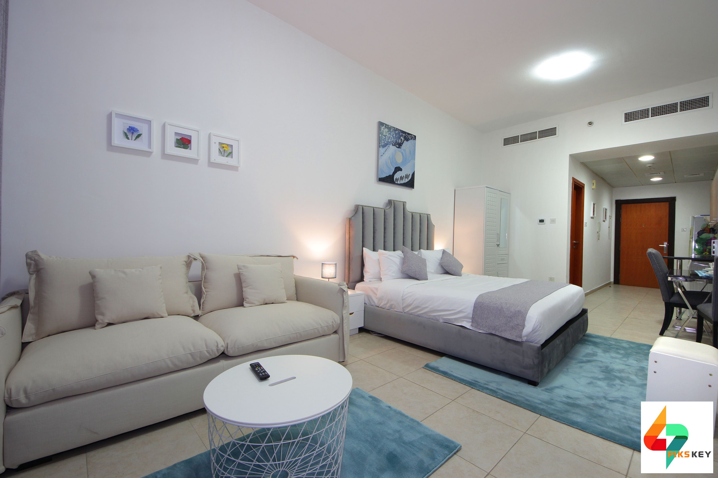 Min 5 nights stay is required! Fantastic Studio In Palace Tower, DSO