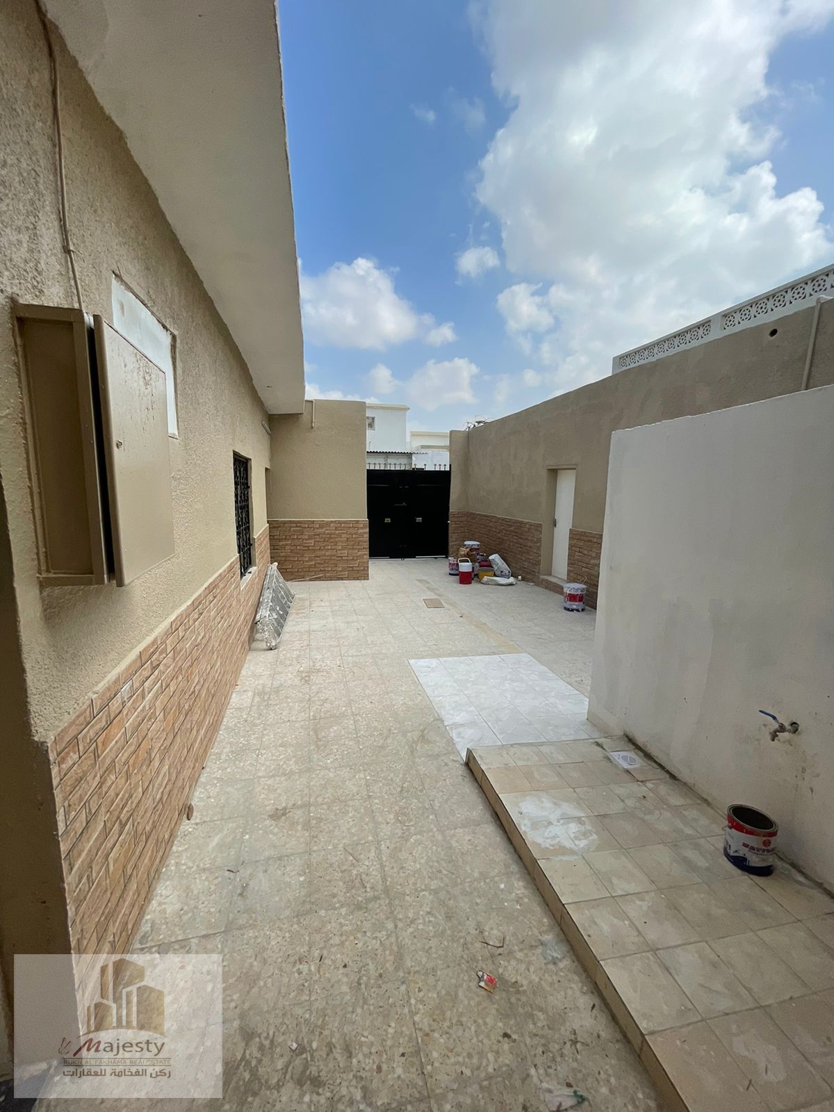 For sale, a popular house in Al Ghafia area, fully maintained, ready for occupancy