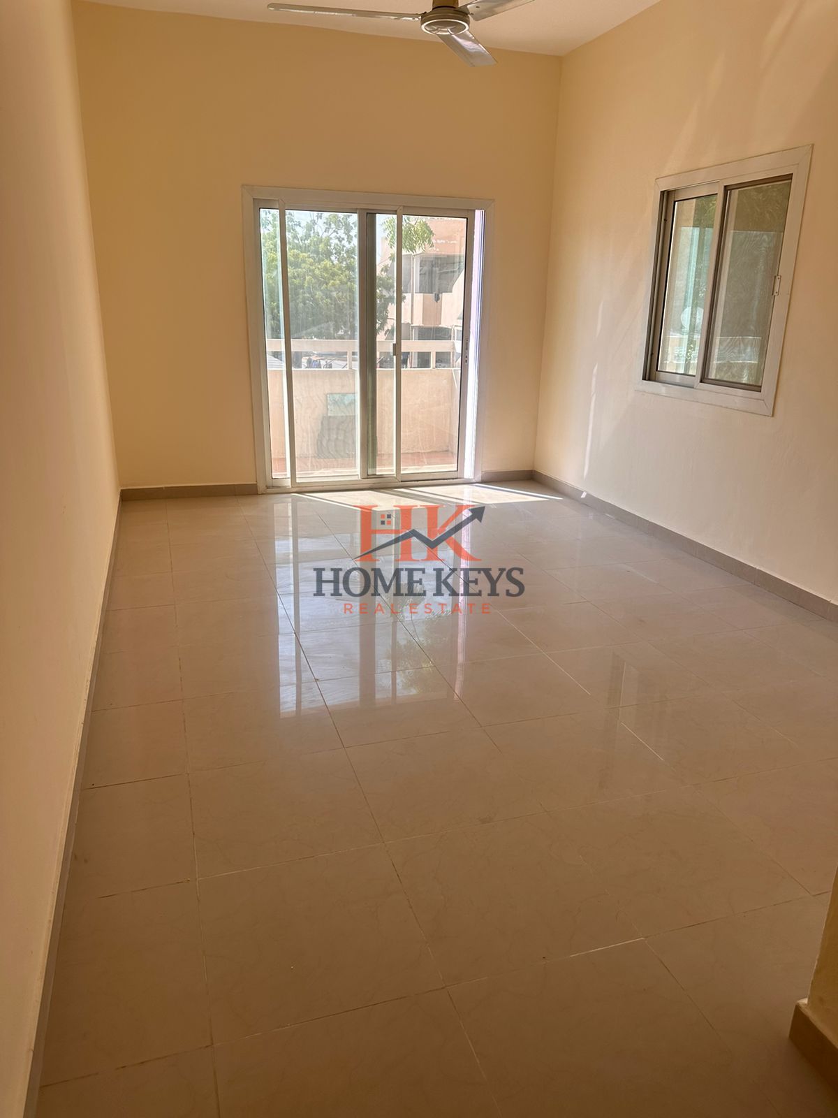 8 Persons | Ejari | MOHRE Approved | Neat & Clean