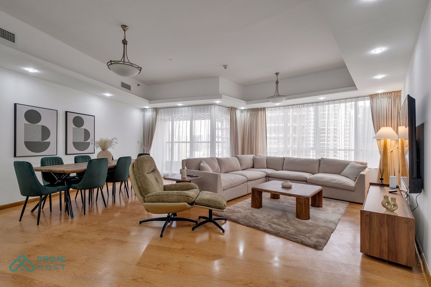 apartment card