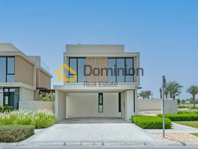 Luxury Villas | Exclusive Facilities | Strategically Located| Resale