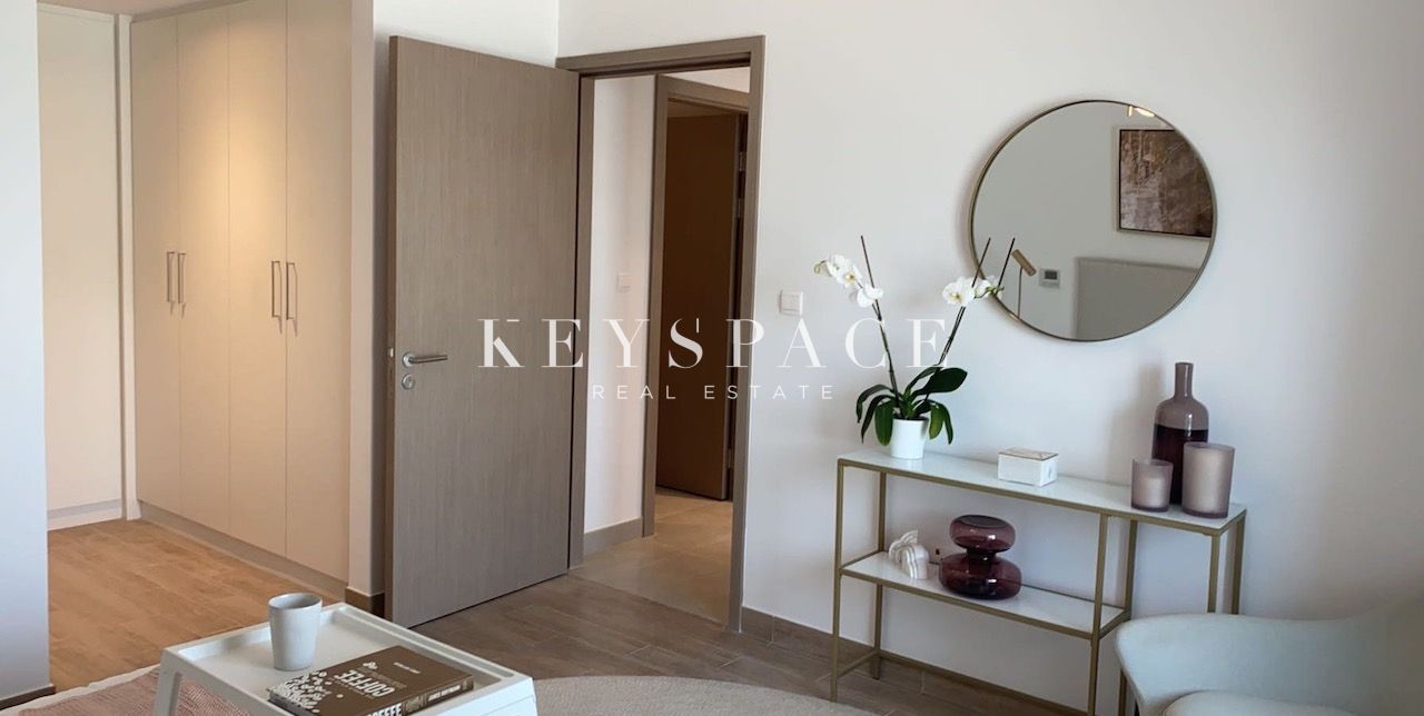 Strategic Location | Easy Access | Waterfront Unit
