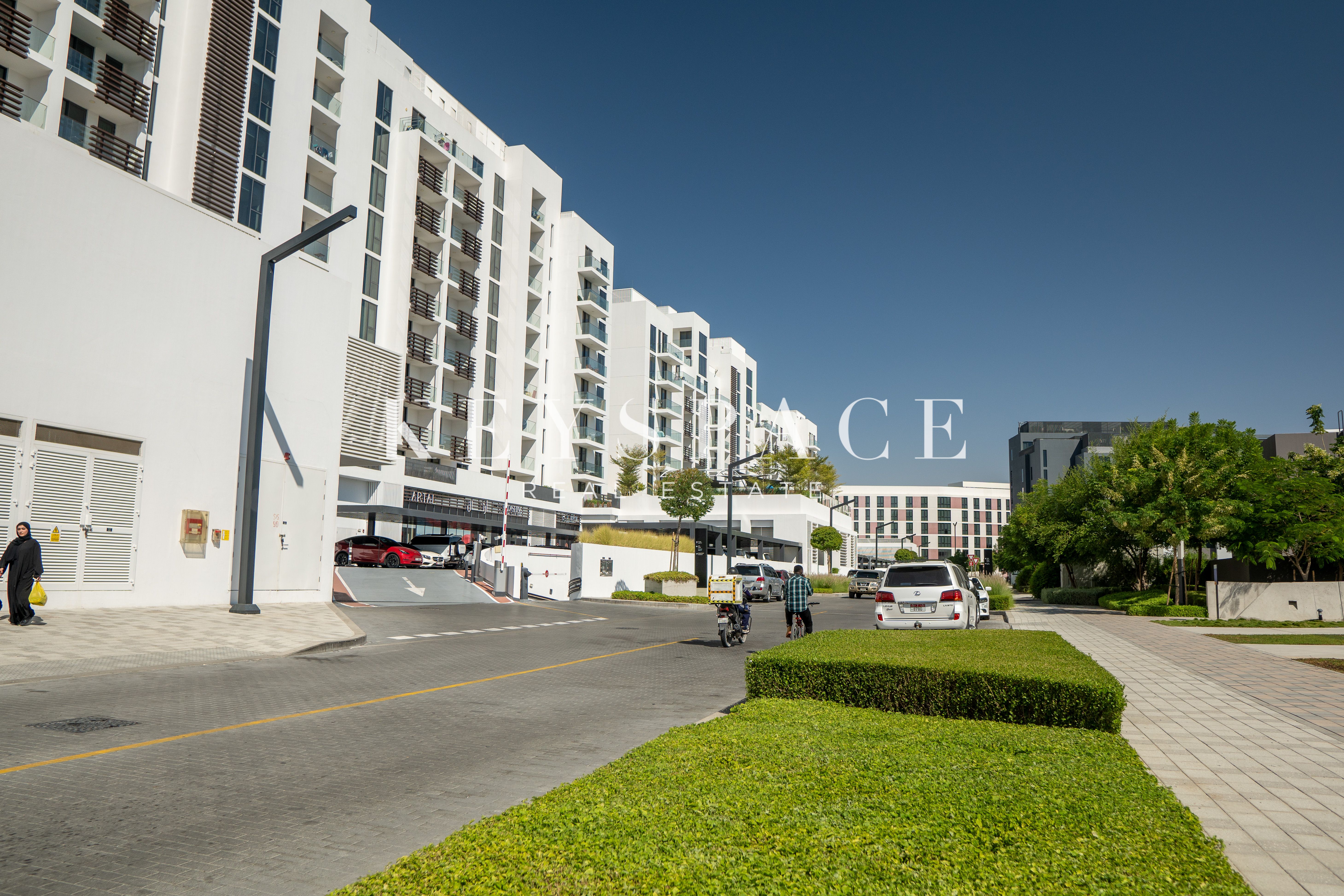 Lavish Home | Luxurious Lifestyle | Advantageous Location | Zero Commission | Easy Payment Plans| Resale
