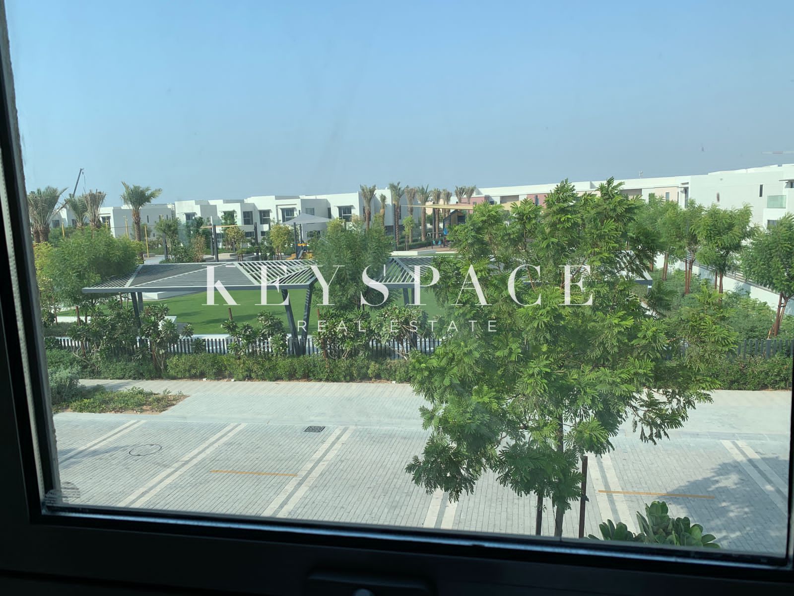 Strategic Location | Modern Luxury Villa | Resale