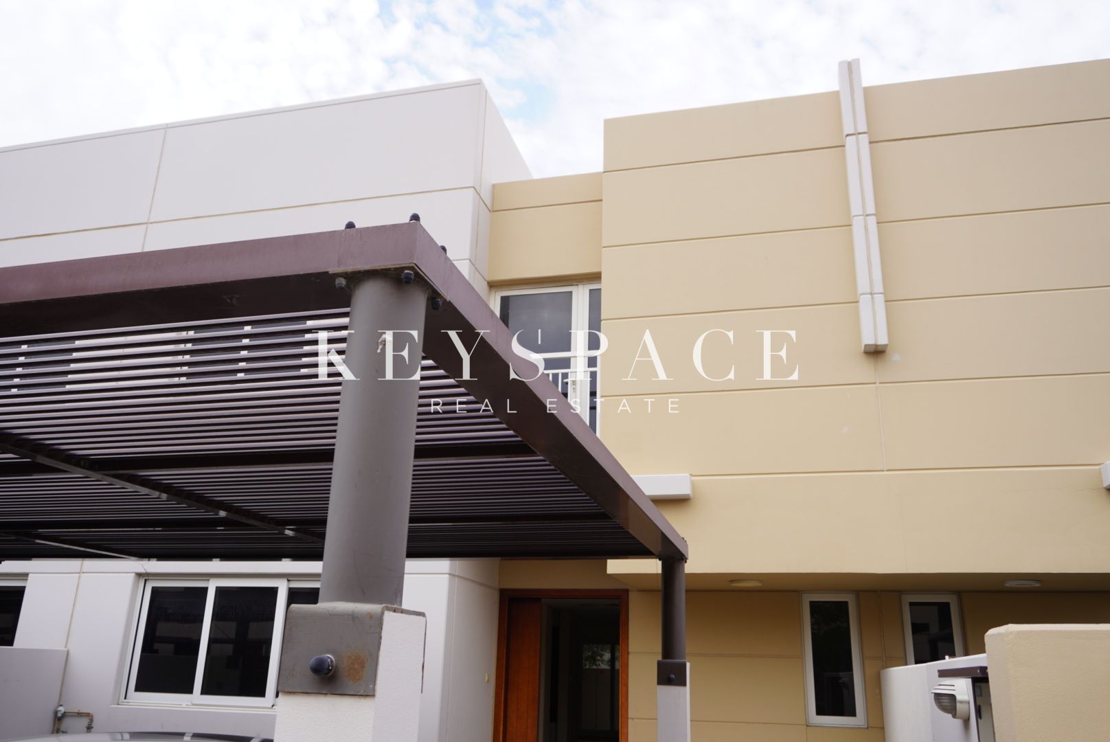 Strategic Location | Modern Luxury Villa | Resale