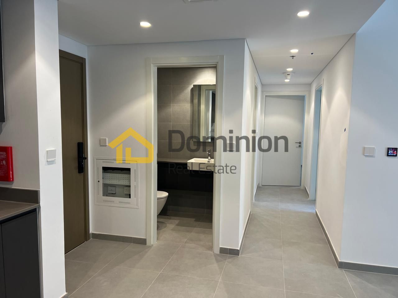 3 BHK Luxury Apartment | Prime Location | Exclusive Amenities | High ROI | Golden Visa Opportunity| Resale