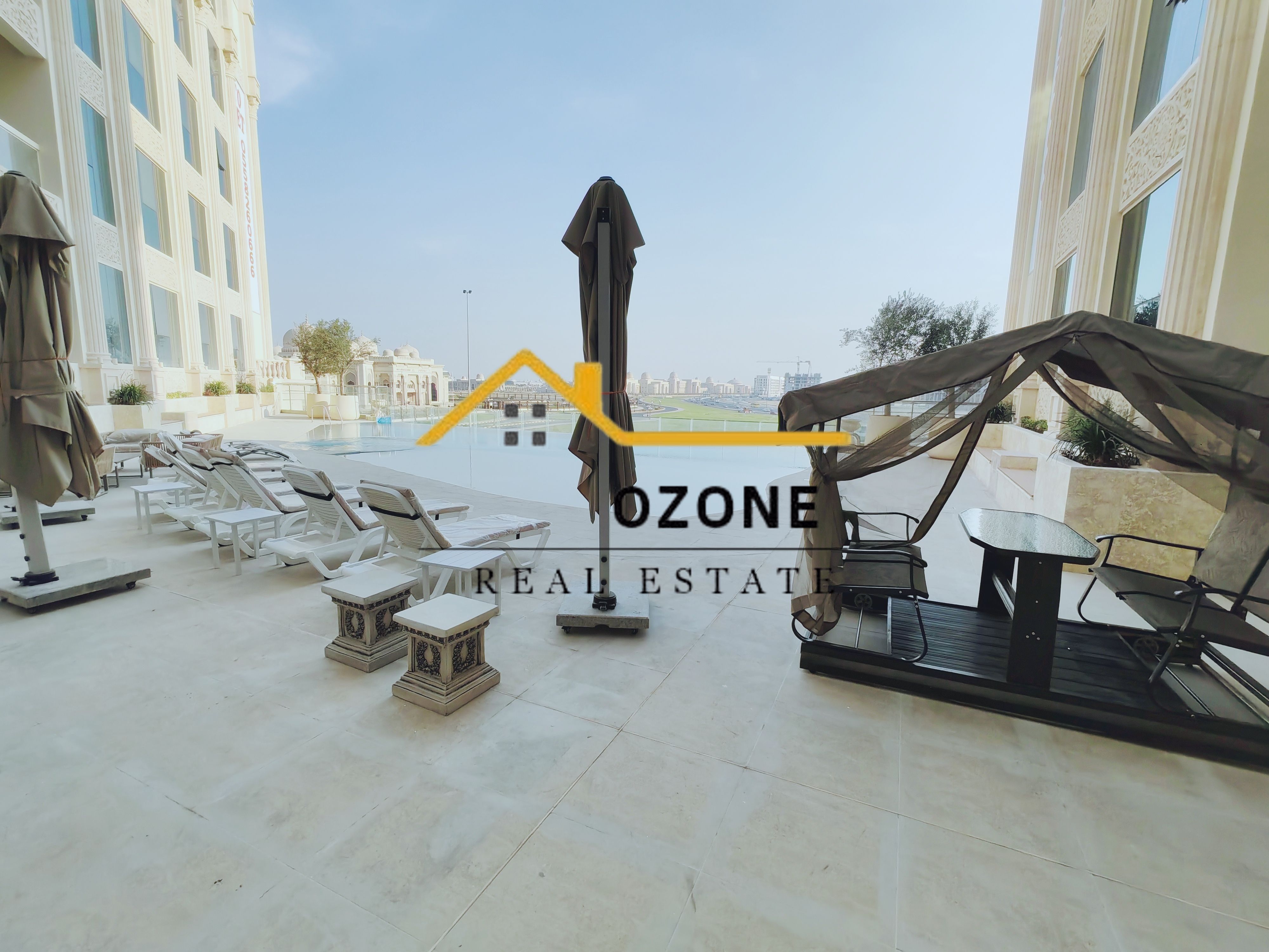 Brand New Building\°°Gym\° °Pool\°°Parking\°°Wardrobe
