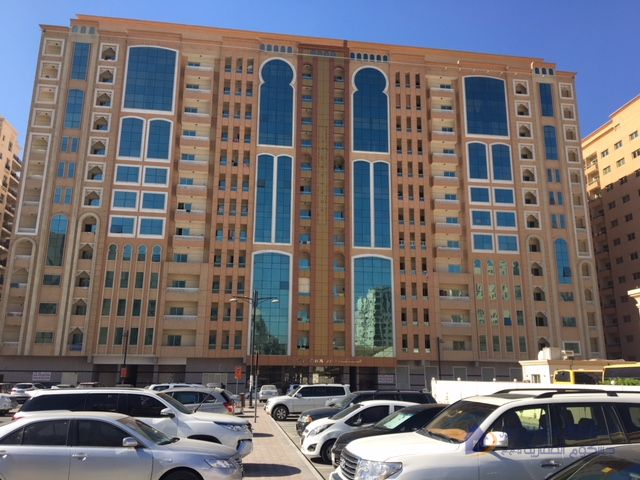 STUDIO APARMENT