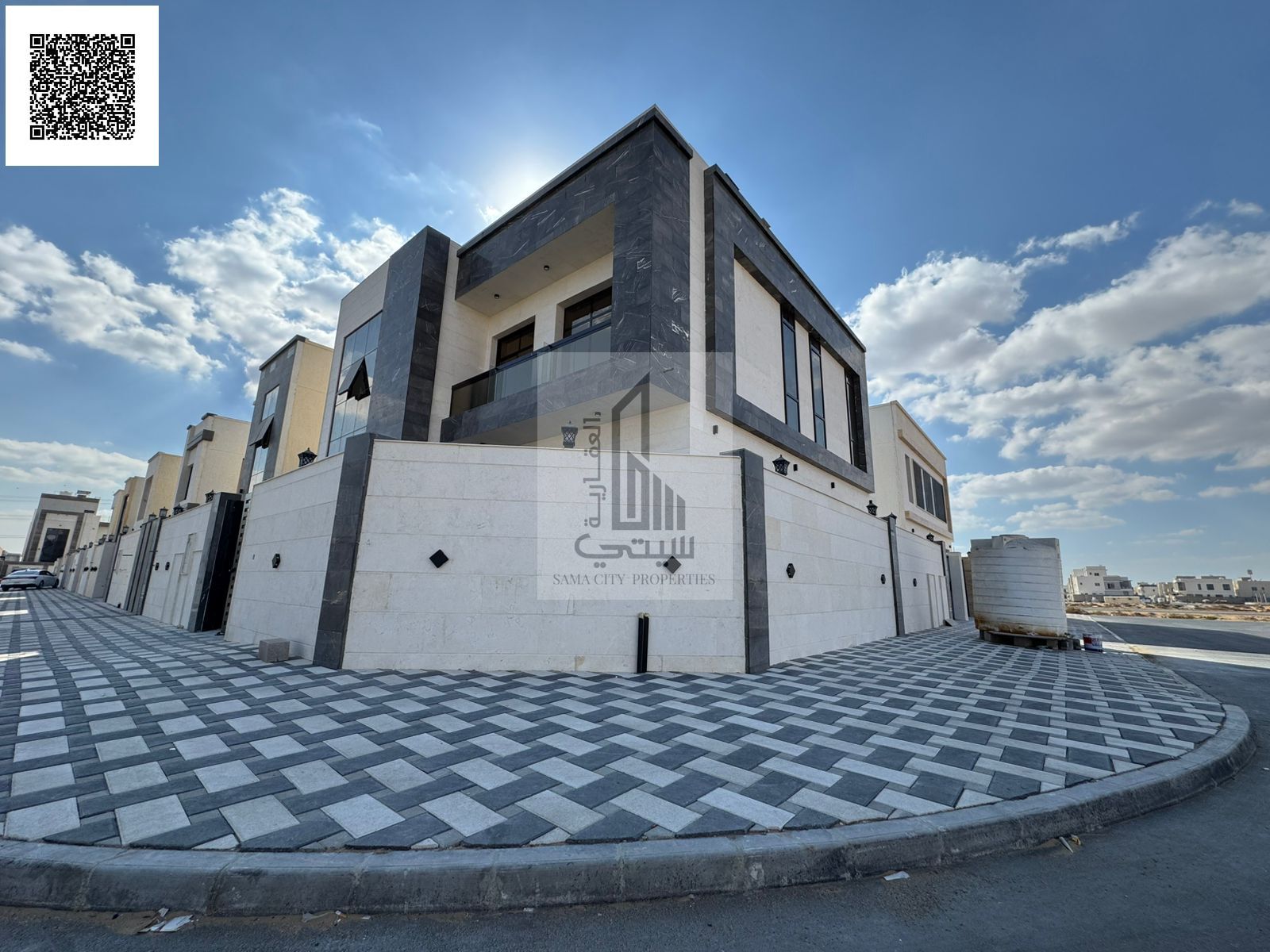 Freehold for all nationalities Villa for sale, modern, luxurious design Al Yasmine - Ajman main street Land area 3500 Building are