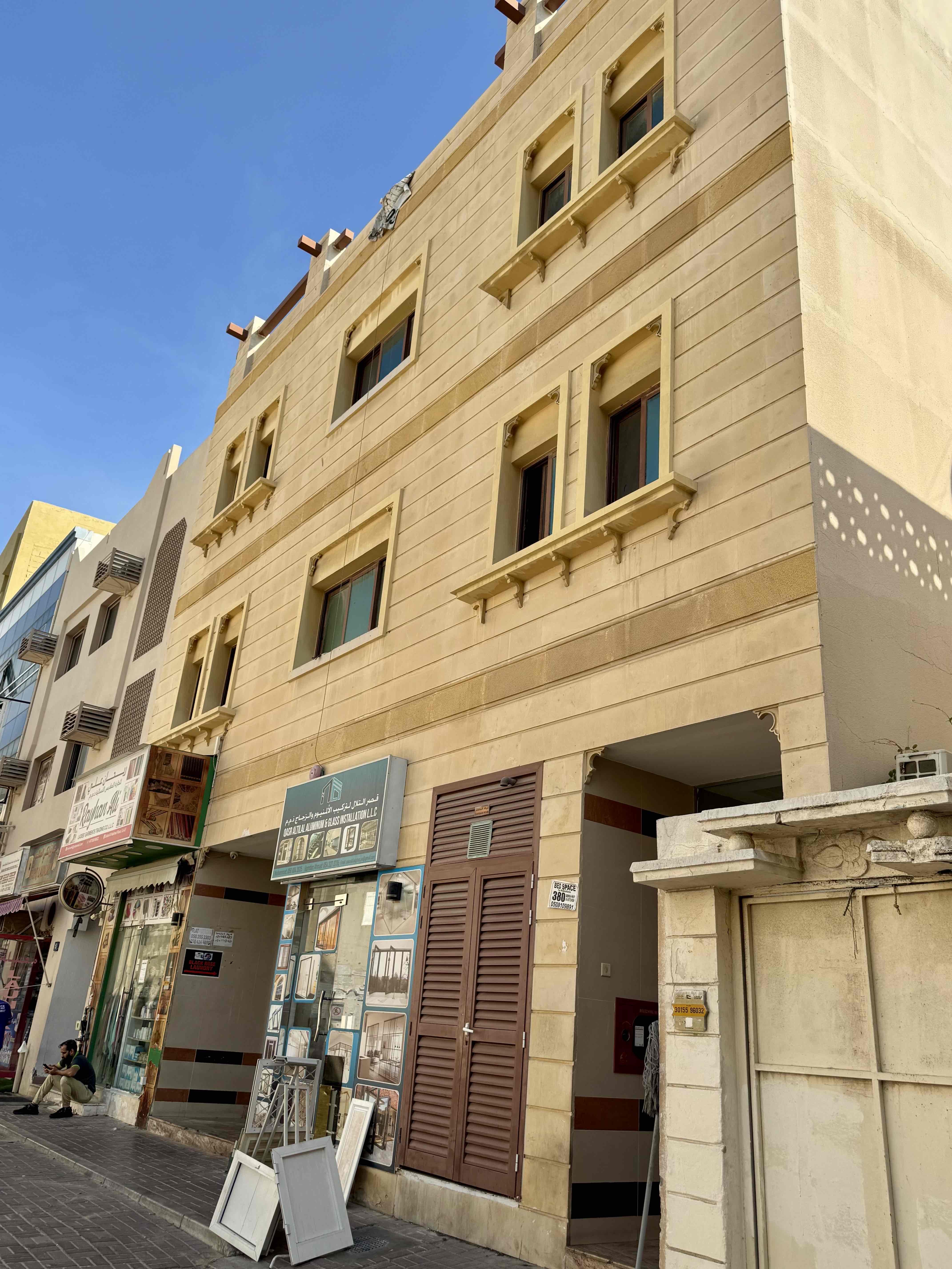New Studio for Bachelors & Families | Prime Location Behind Hayat Place Hotel - Fish Roundabout