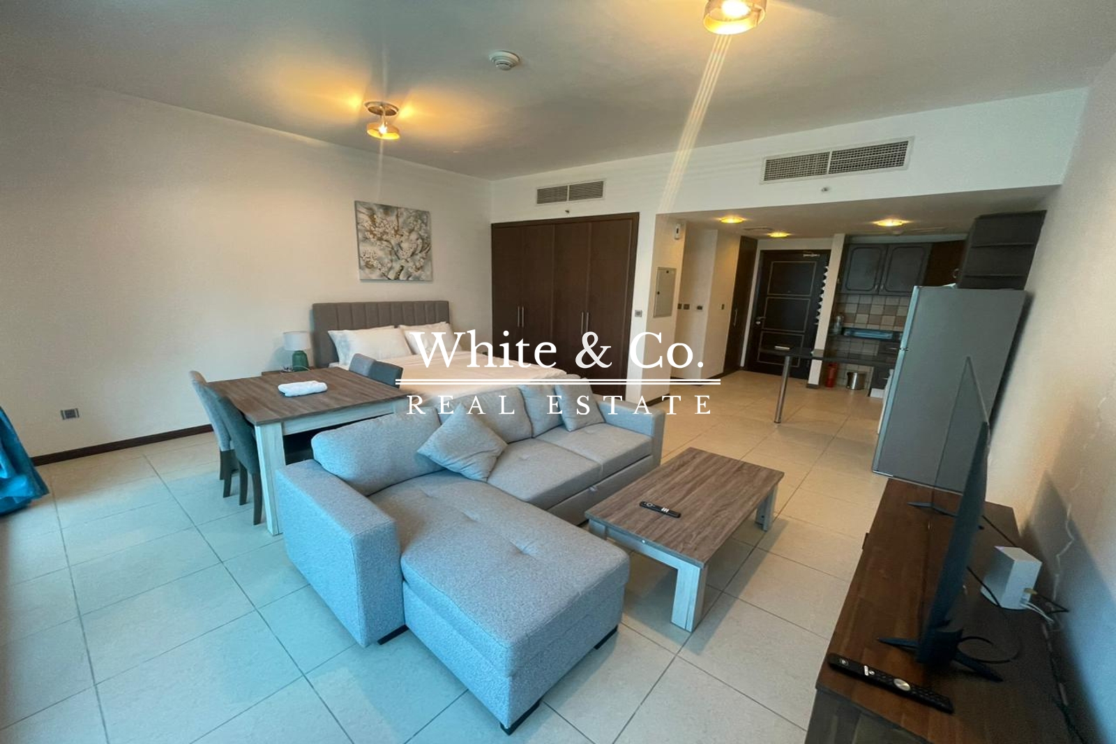 Fully Furnished |Next To Metro| Marina View