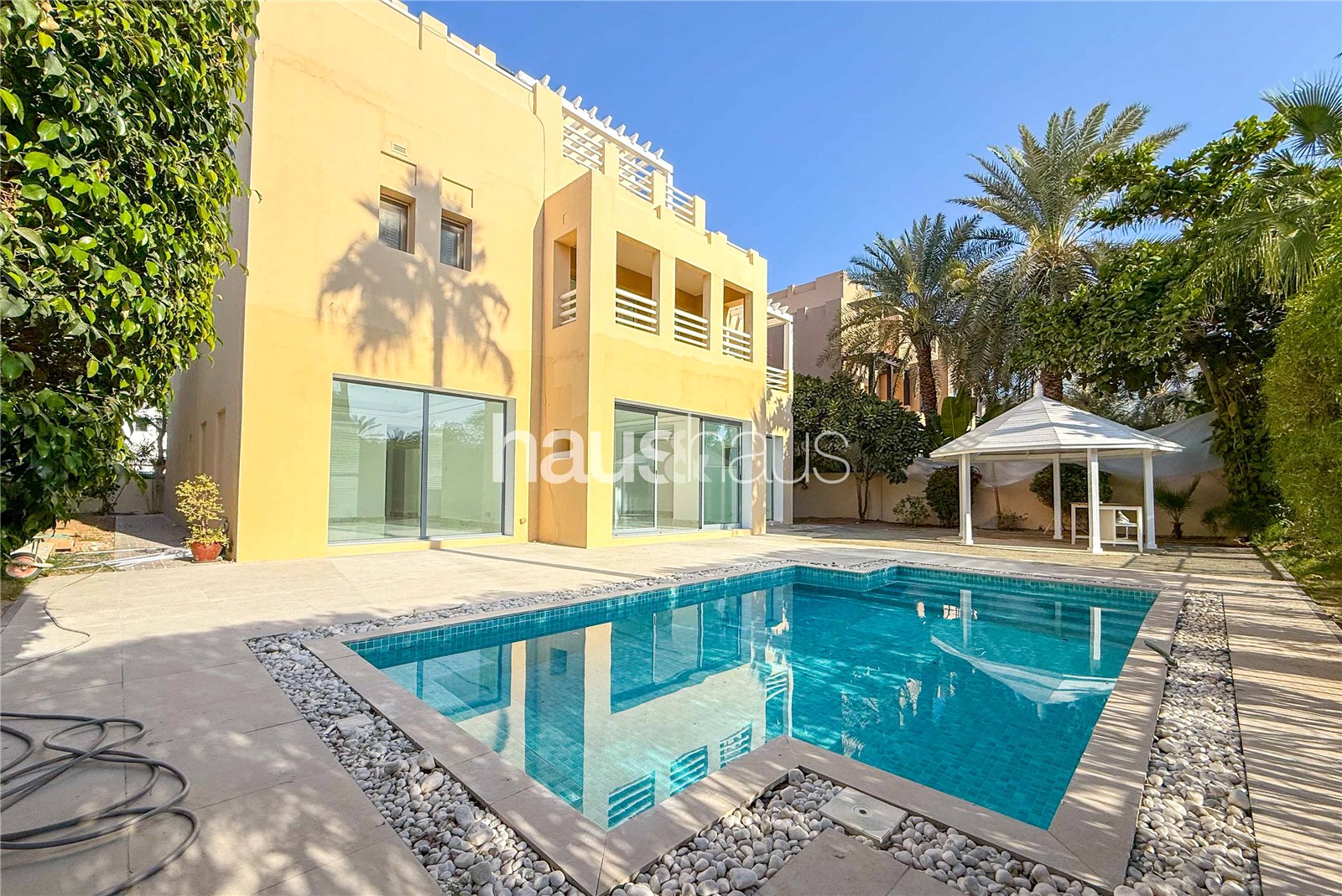 Beautiful Hattan | Fully Renovated | Lake View