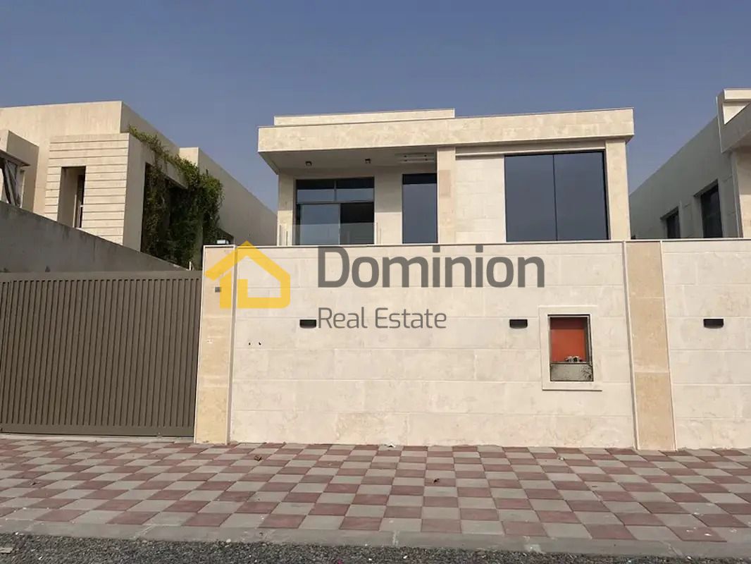 4 BHK Luxury Villa | Exclusive Facilities | Strategically Located| Resale