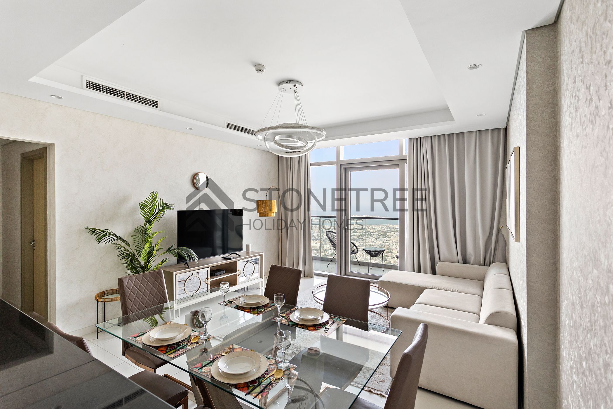 Luxury Living | Infinity Pool | High floor