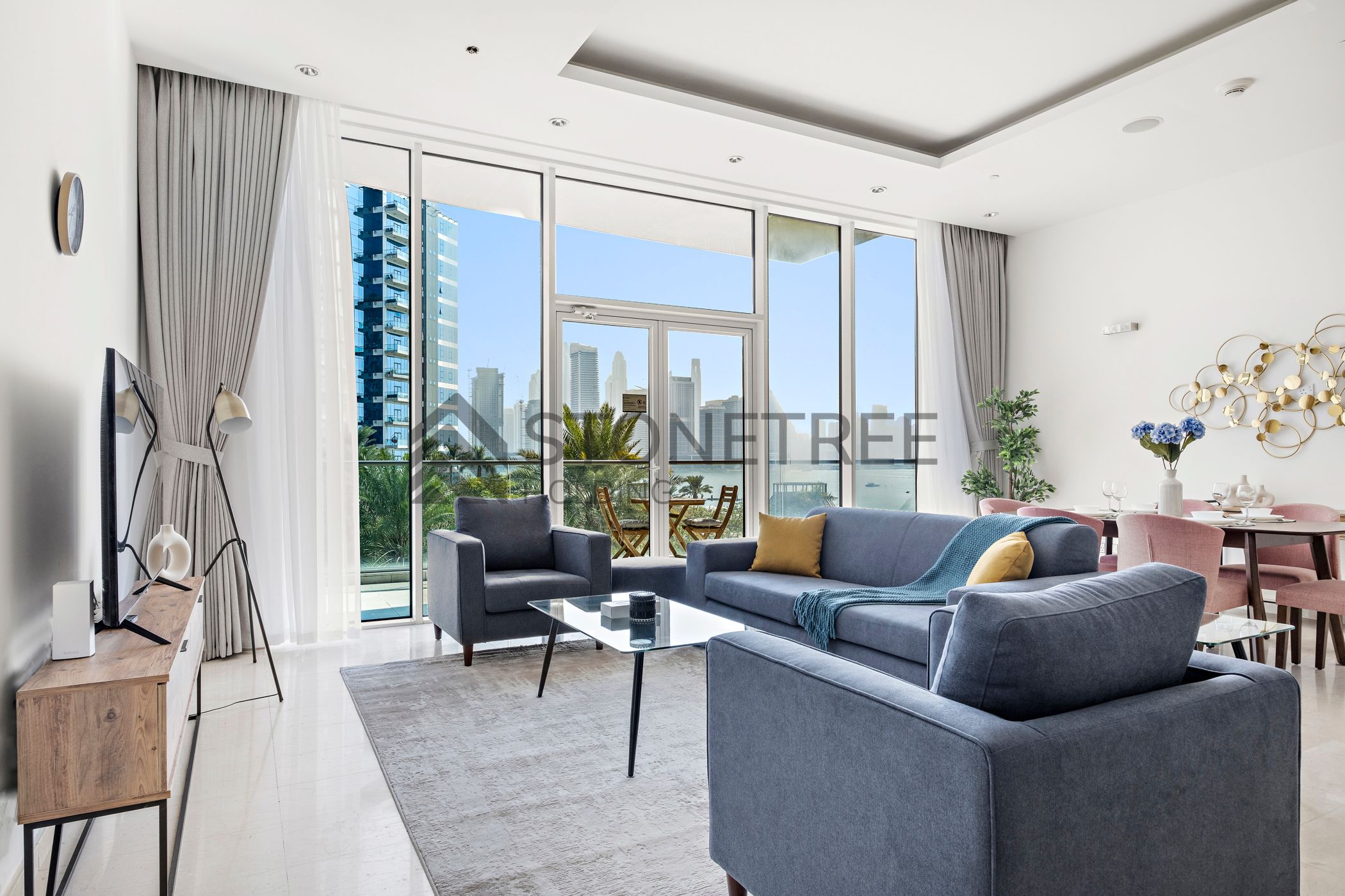 12 CHEQUES | Private Beach | Sea View | Near Nakheel Mall