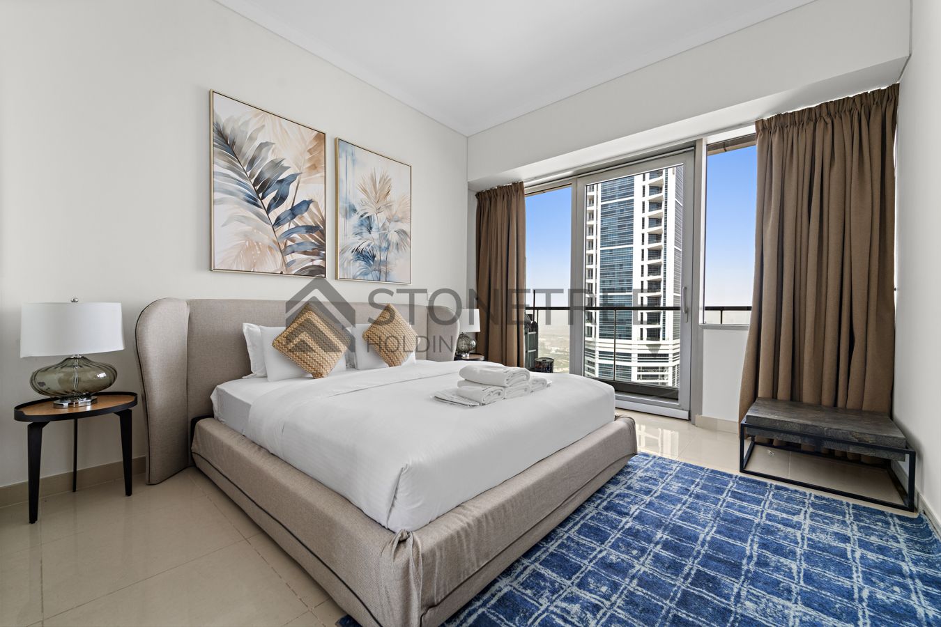 12 CHEQUES | Elite Comfort | Dubai’s Top Rentals