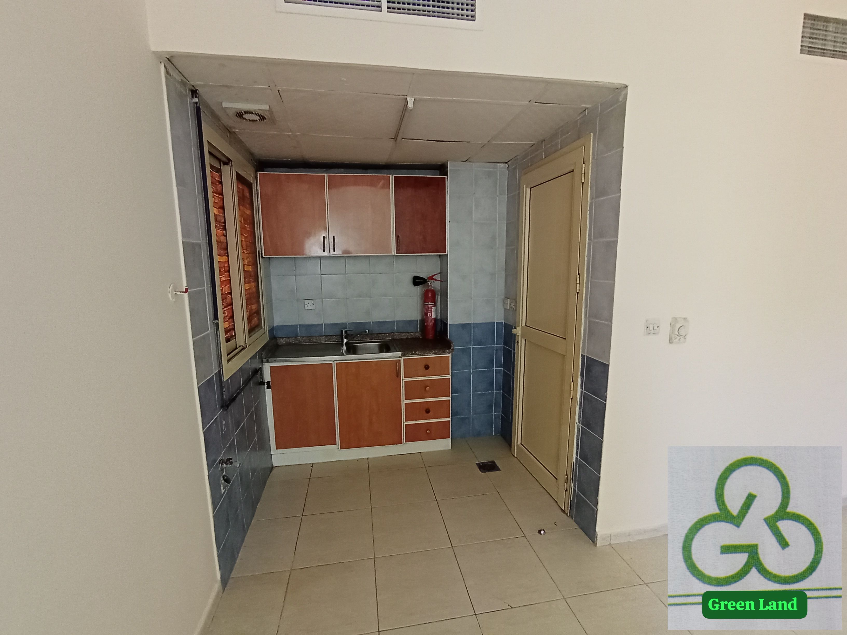 Limited Offer Studio Only For Family // Central Ac // Central Gas // Only 17K