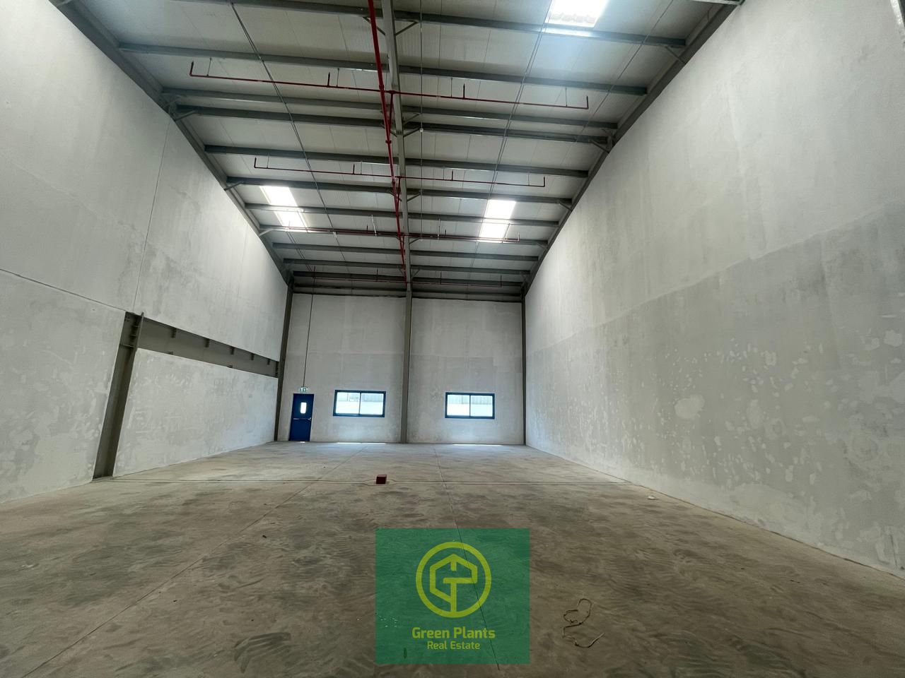 Al Khabaisi 2,500 sq. Ft warehouse with high electricity power load connected