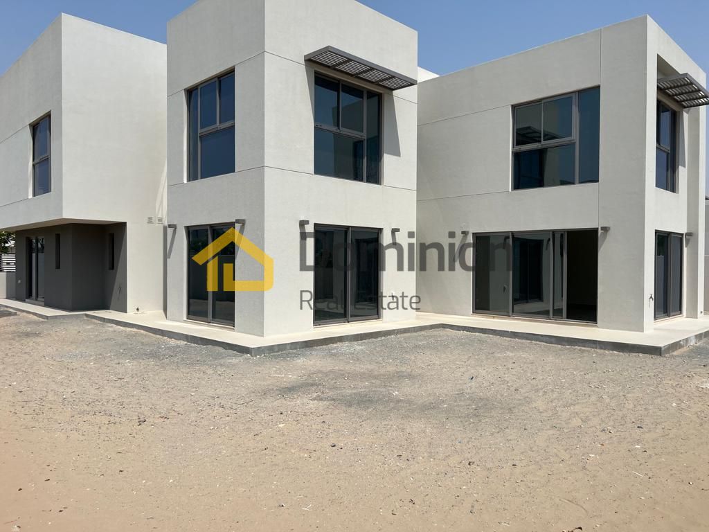 Al Zahia | 5 BHK Villa | All-Inclusive Gated Community | In the Heart of Sharjah | Resale