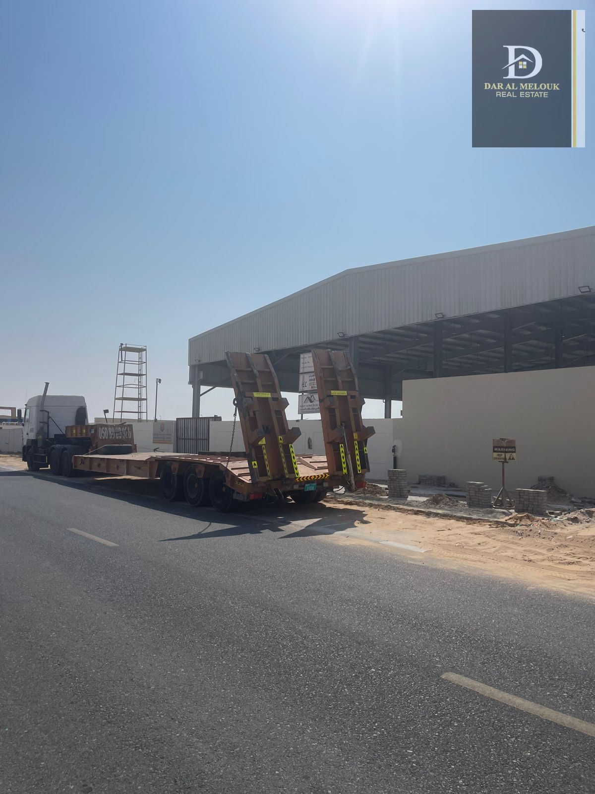 For sale in Sharjah, Al Sajaa Al Jalil area (Block 2) Industrial land with an area of 18600 feet