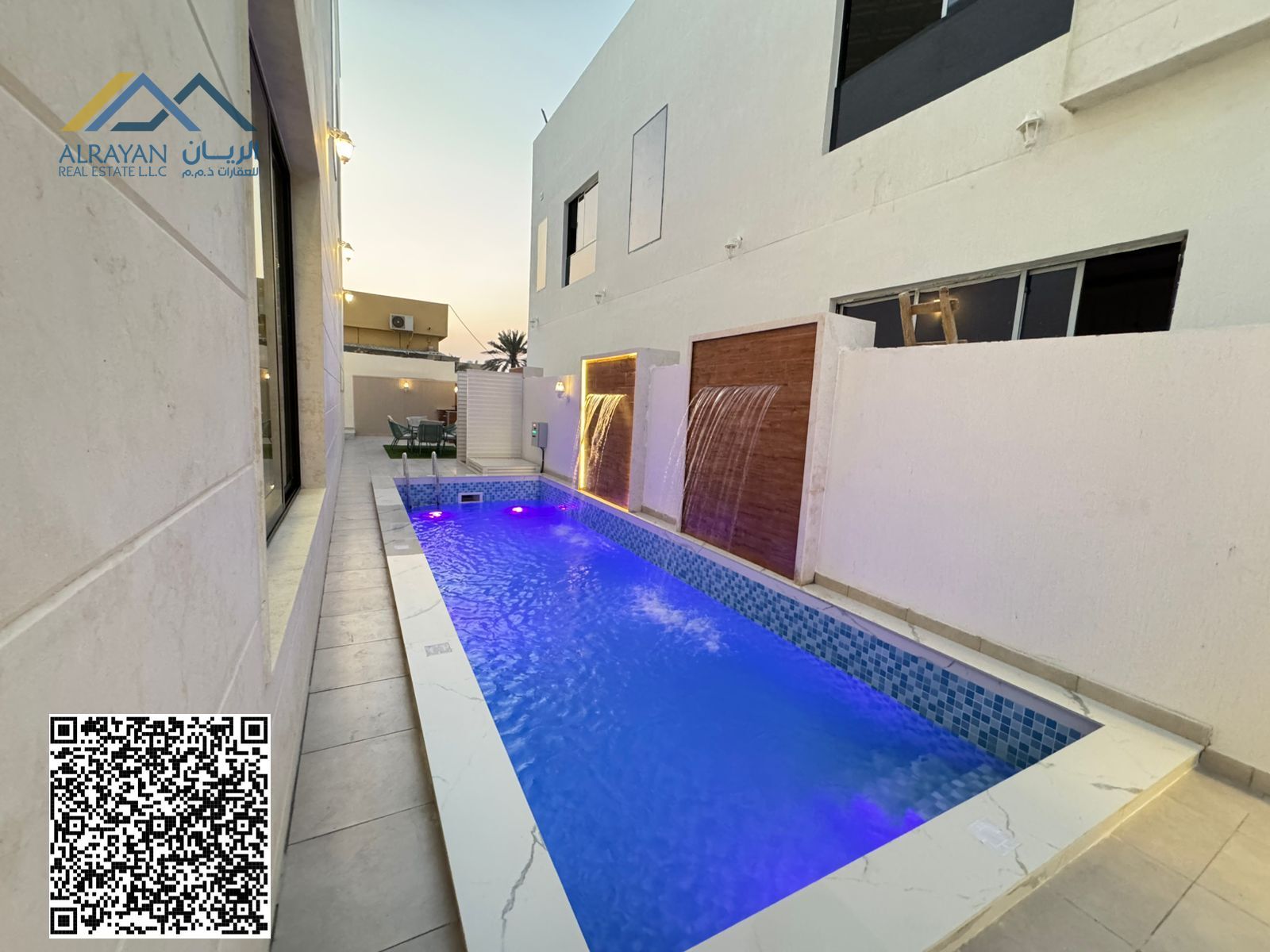 Classic elegant villa unique design central air conditioning luxury swimming pool freehold nationalities