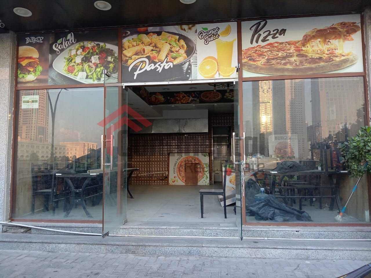 Shop for rent in Sharjah | Al Khan