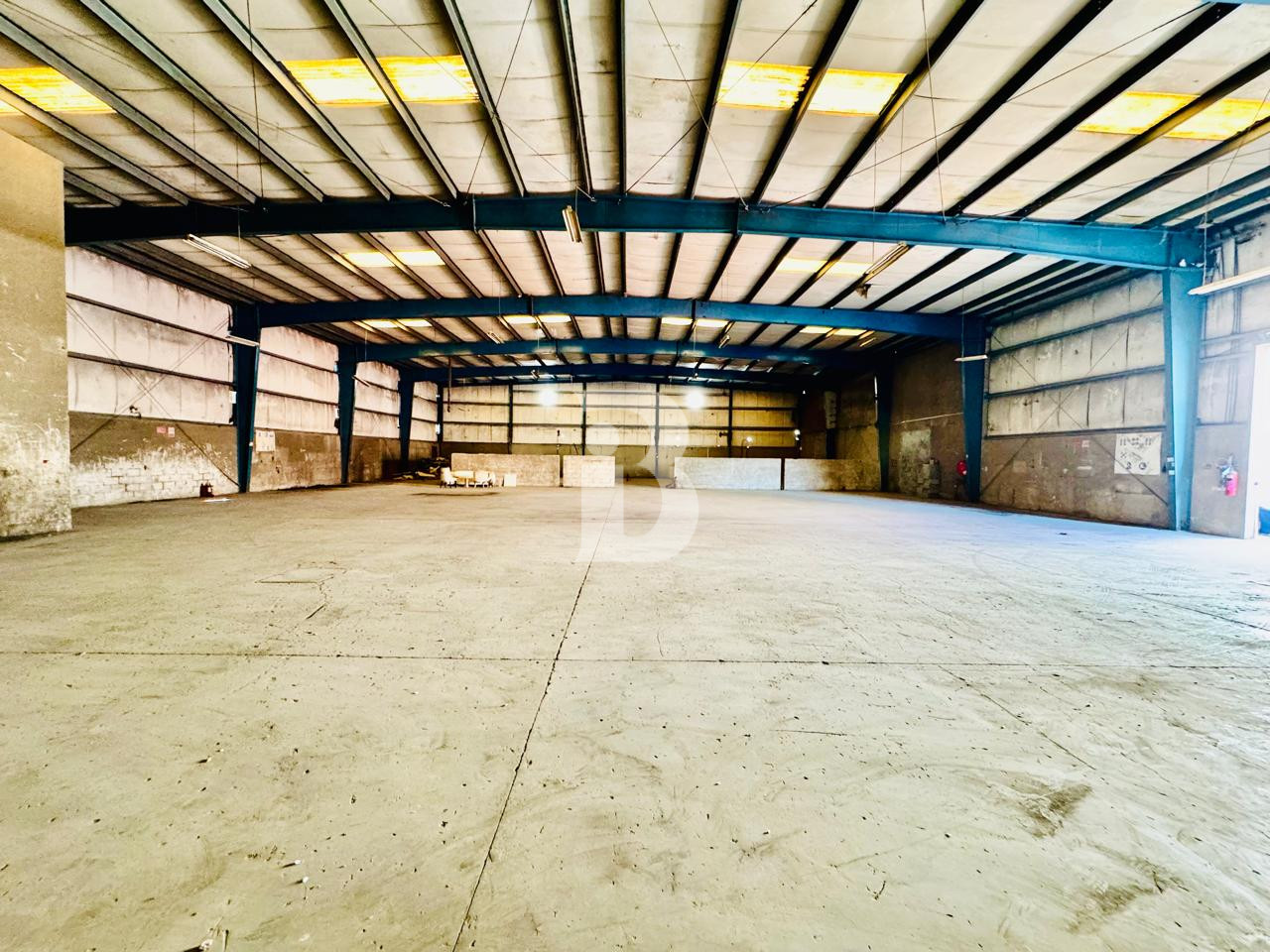 WAREHOUSE | HIGH POWER | PERFECT FOR MANUFACTURING