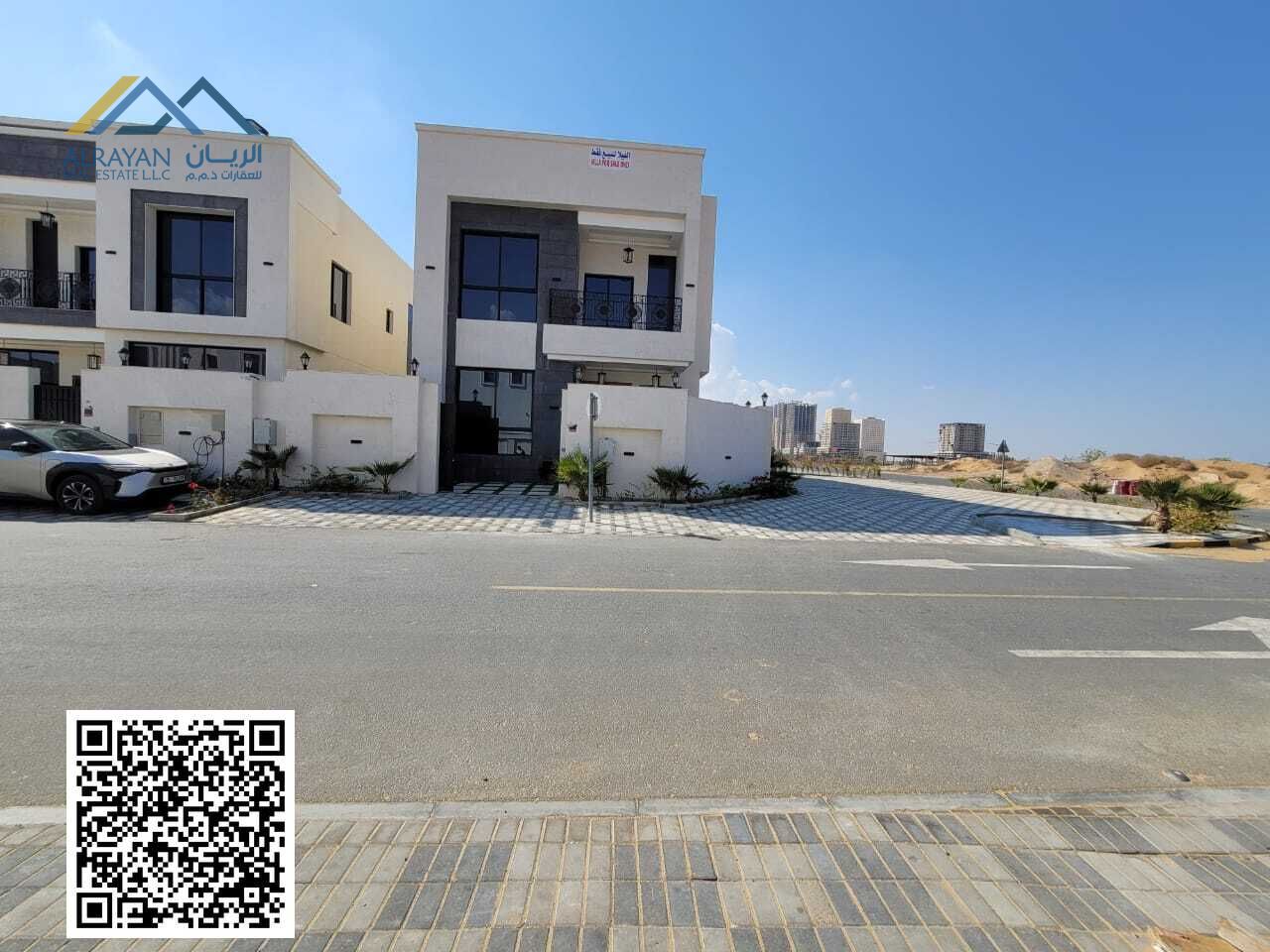Including electricity, water and air conditioners, central air conditioning, freehold, nationalities