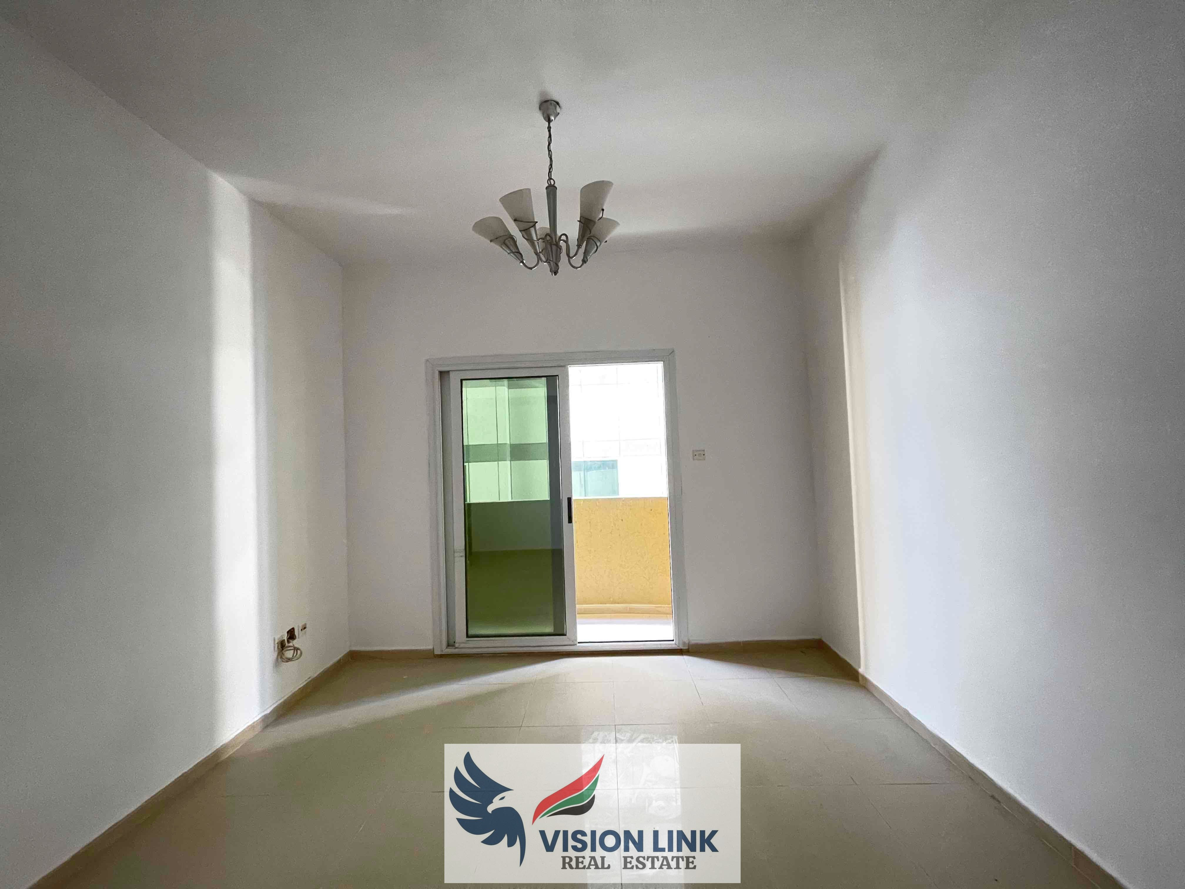 Lavish 1 bhk with balcony and on prime location