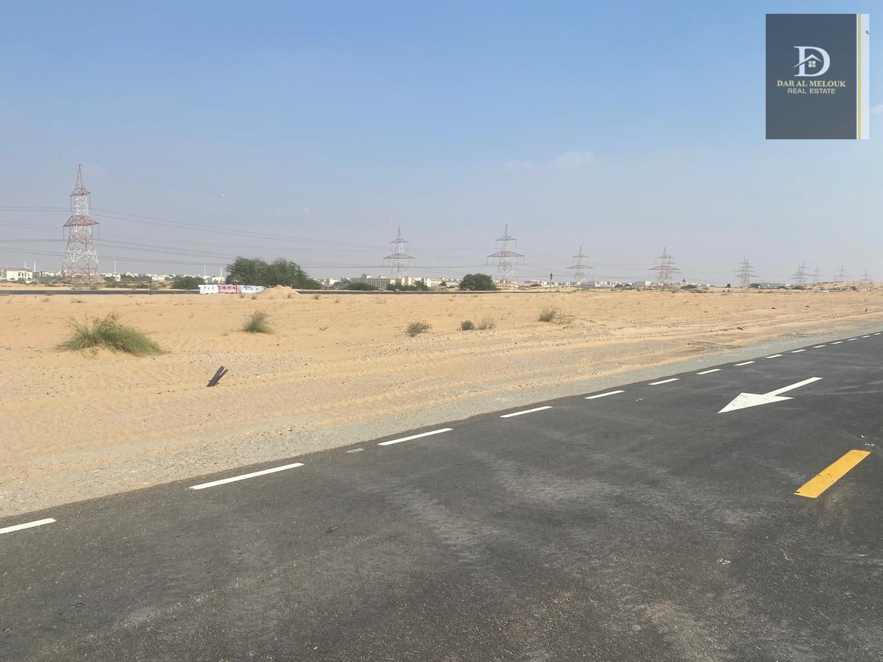 For sale in Sharjah Mizraa area A commercial residential plot of land, area 7144 feet, very distinguished location