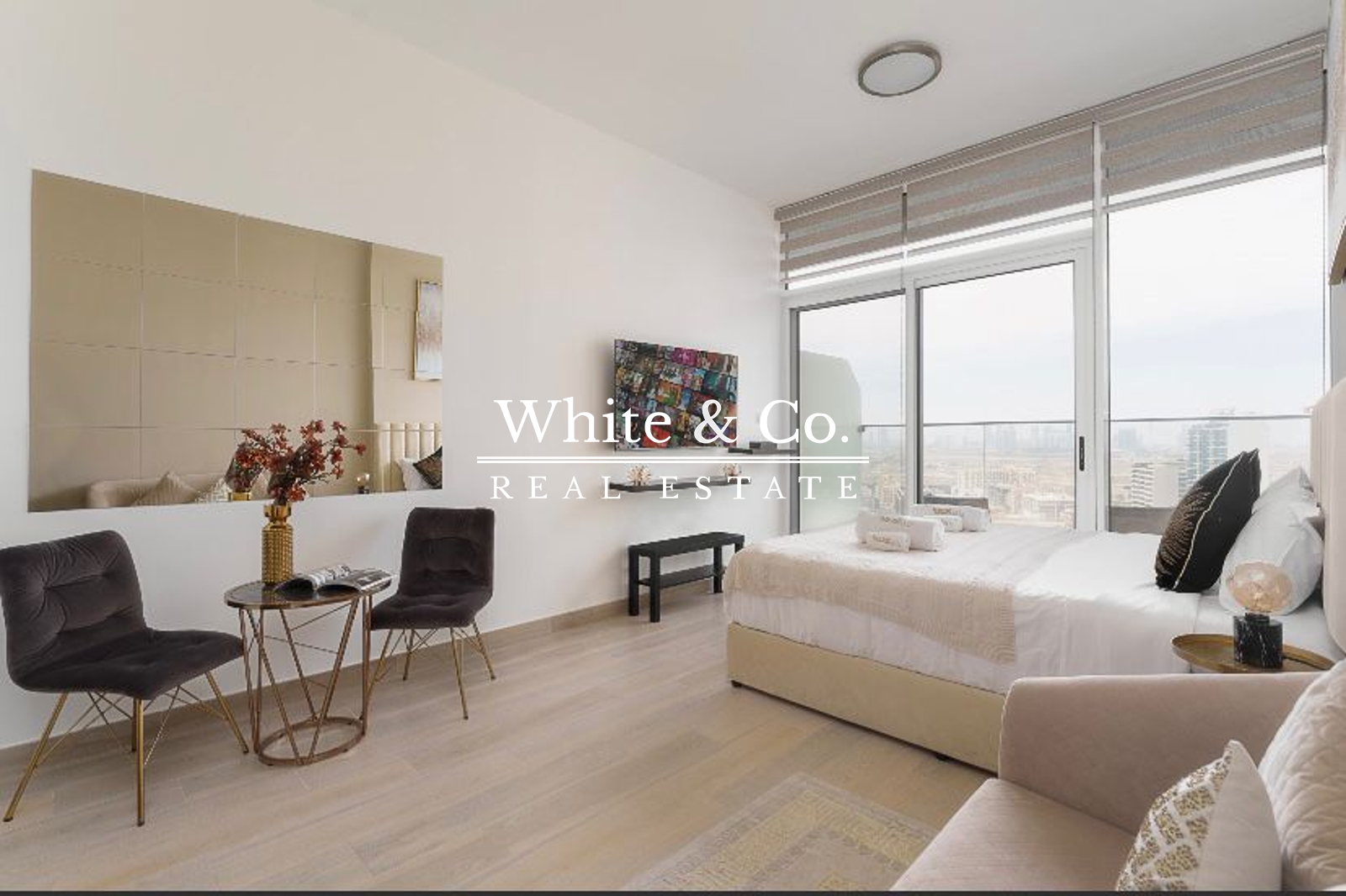 FULLY FURNISHED | 12 CHEQUES | BALCONY