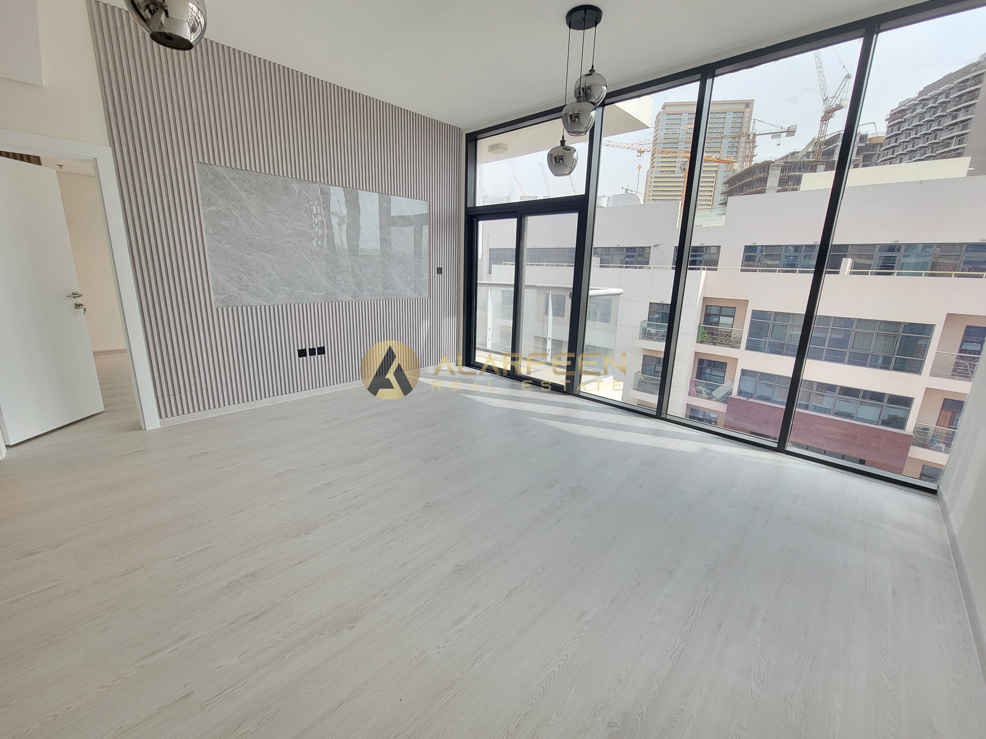 apartment card