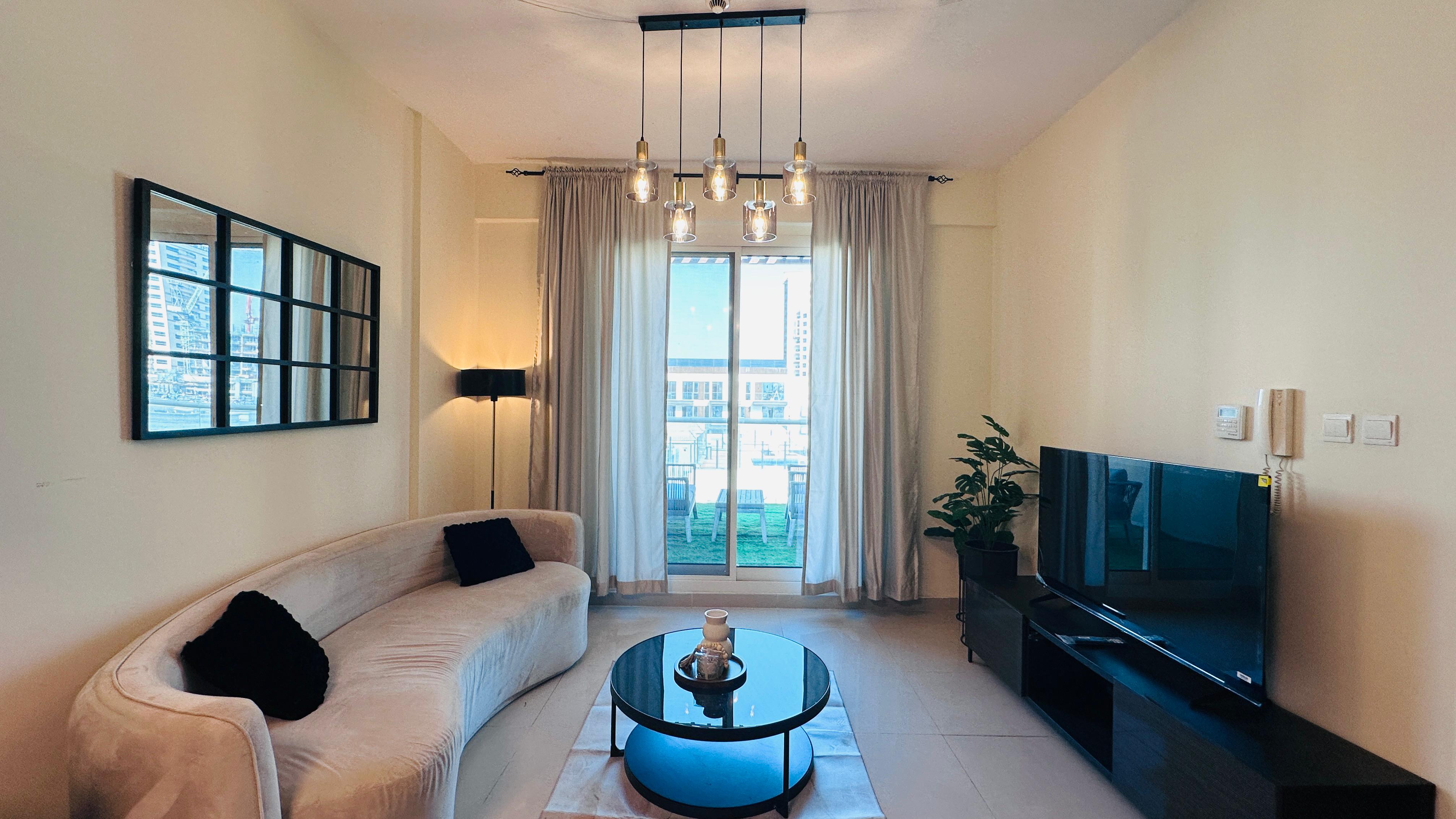 apartment card