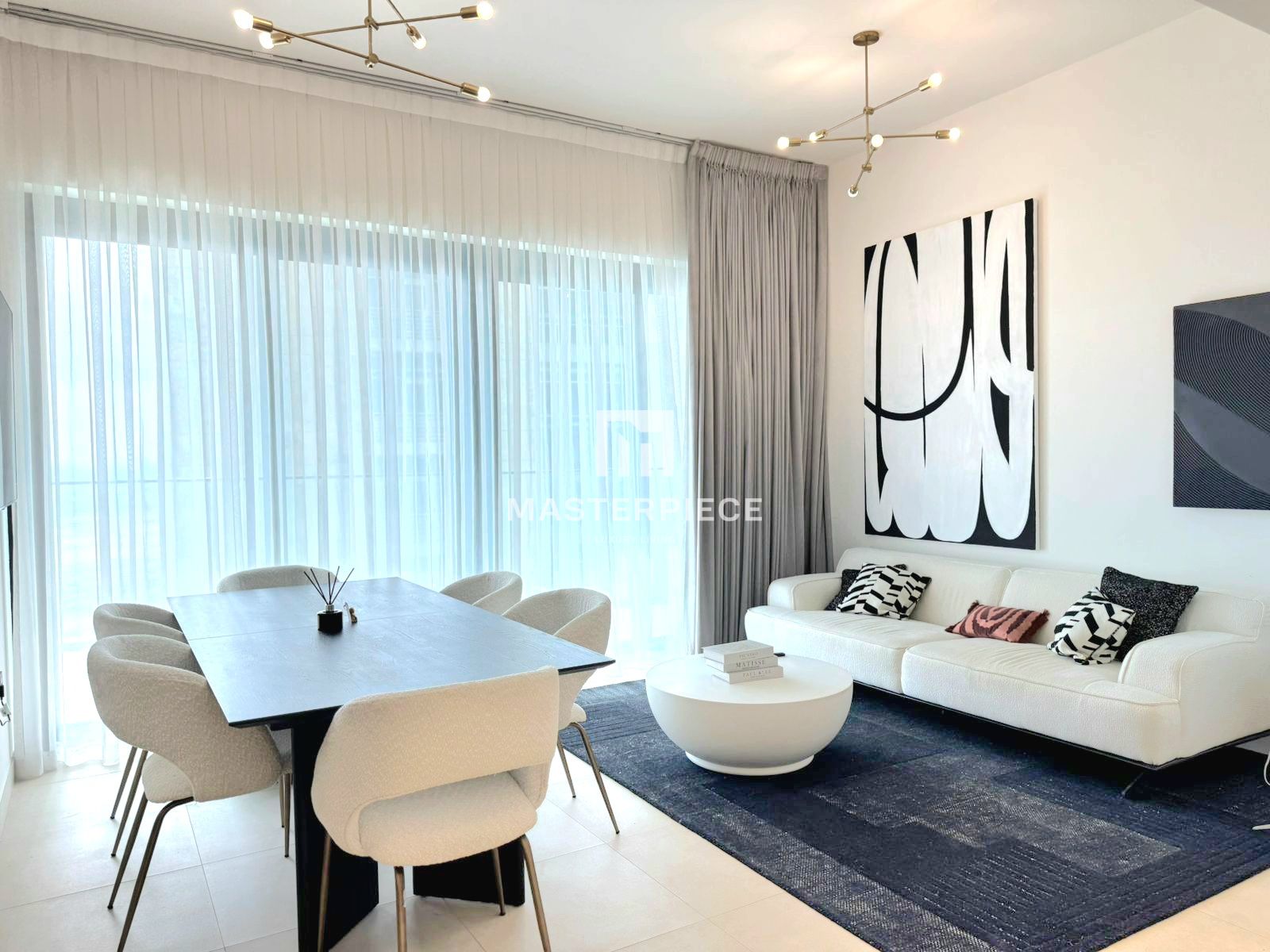 Exquisite Fully Furnished 2-Bedroom Apartment