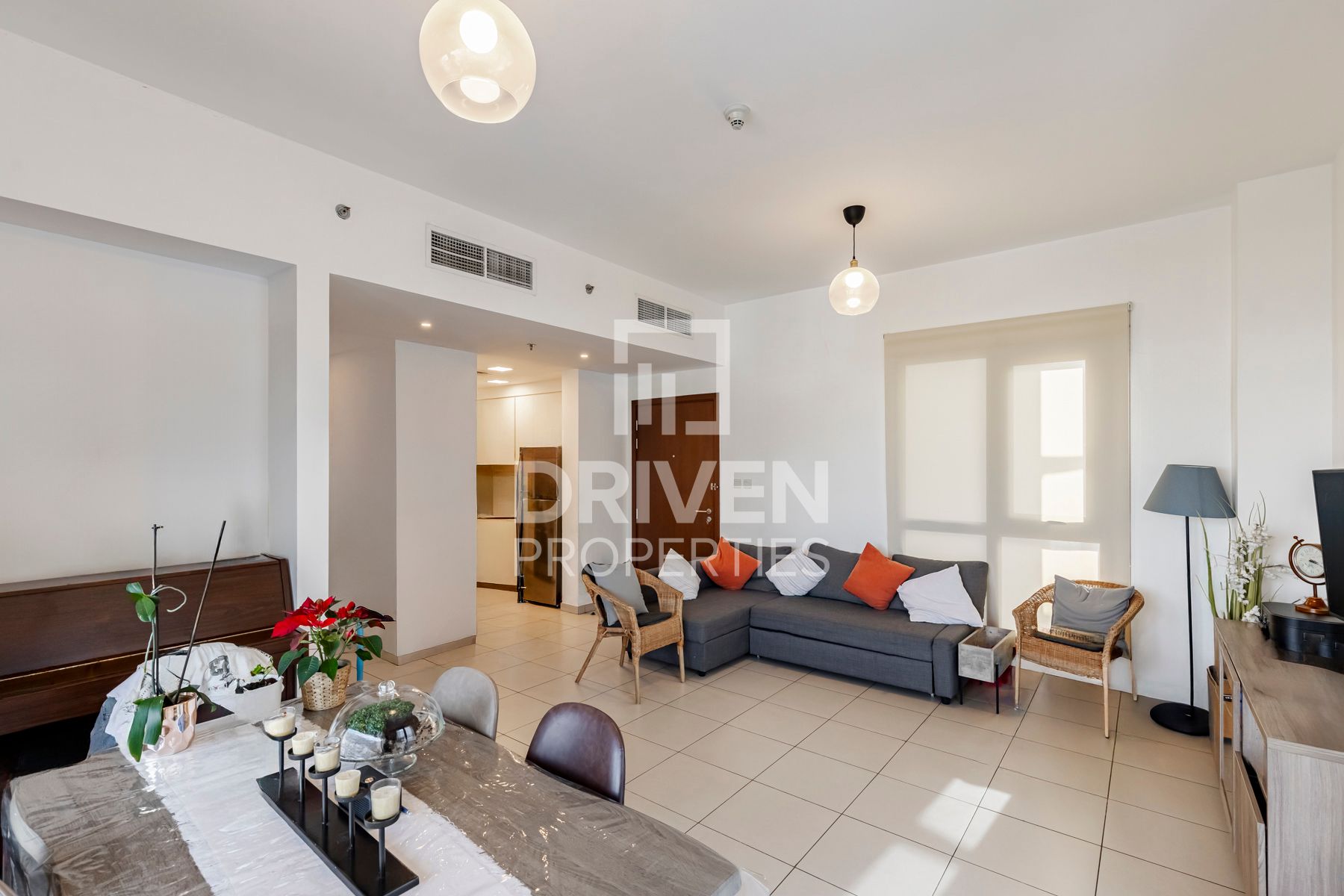 apartment card