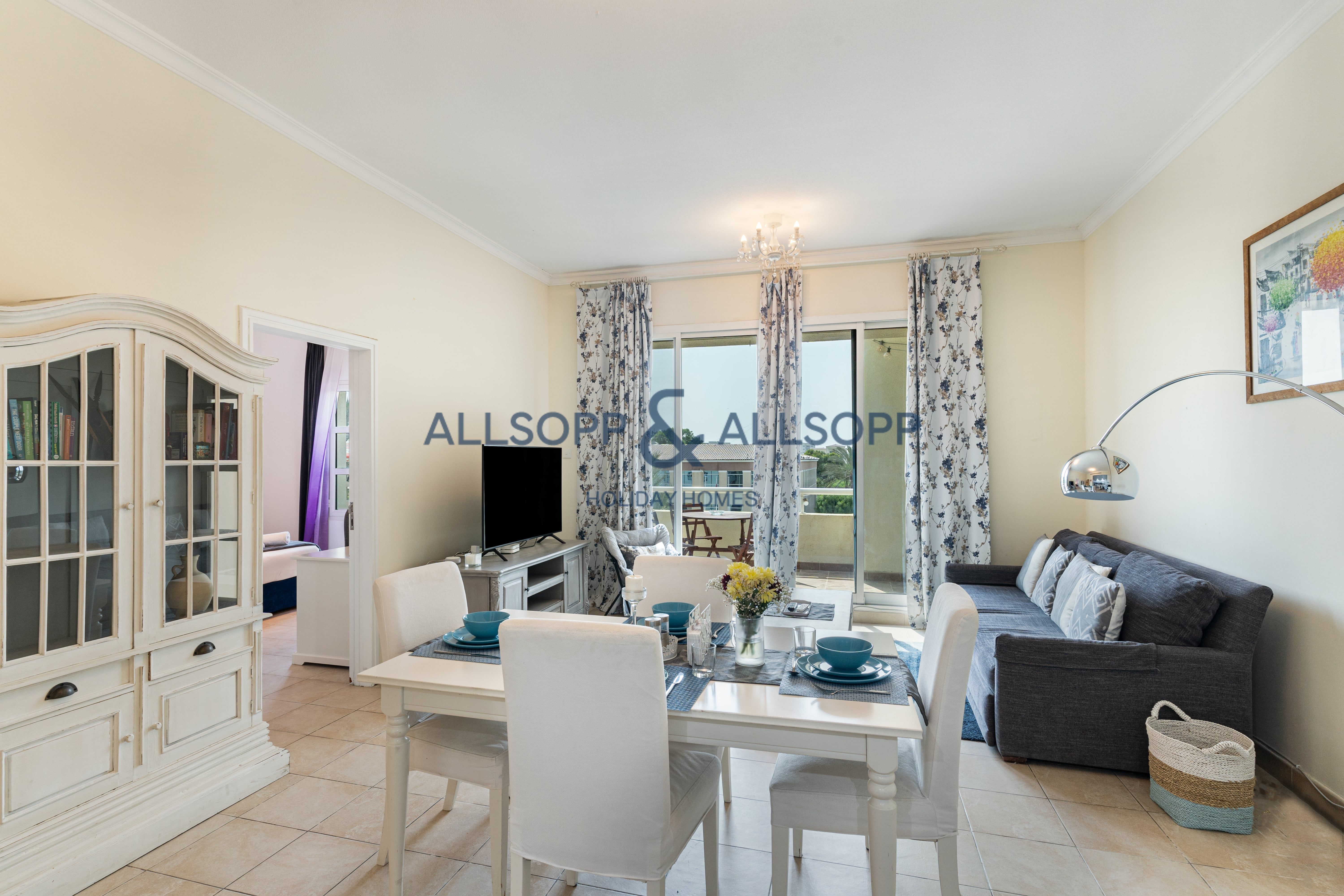 Serene 1 Bedroom - Lake Apartments Green Community