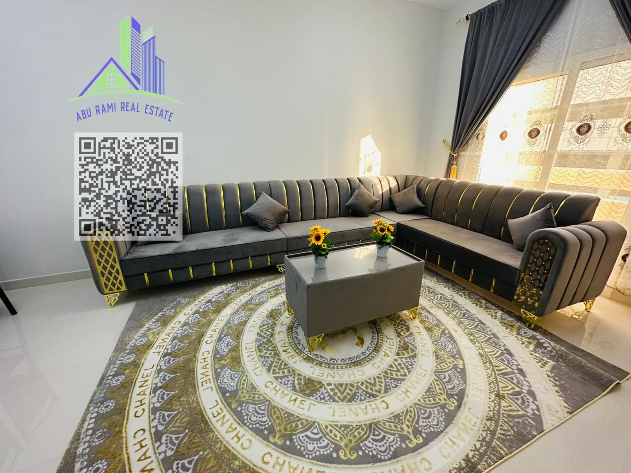 Available now: two rooms and a living room with direct sea view, best price